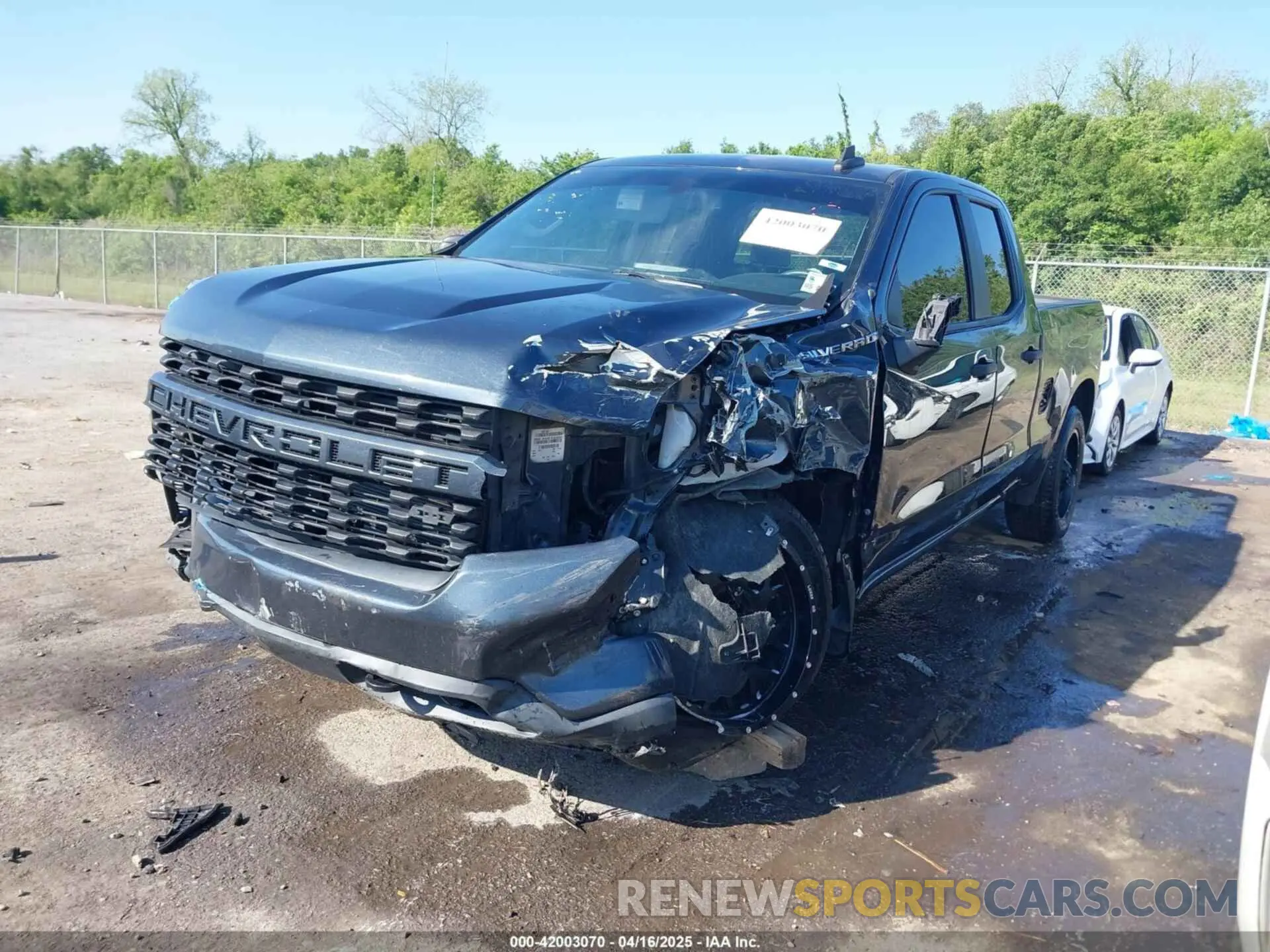 2 Photograph of a damaged car 1GCRWBEH5KZ300390 CHEVROLET SILVERADO 1500 2019