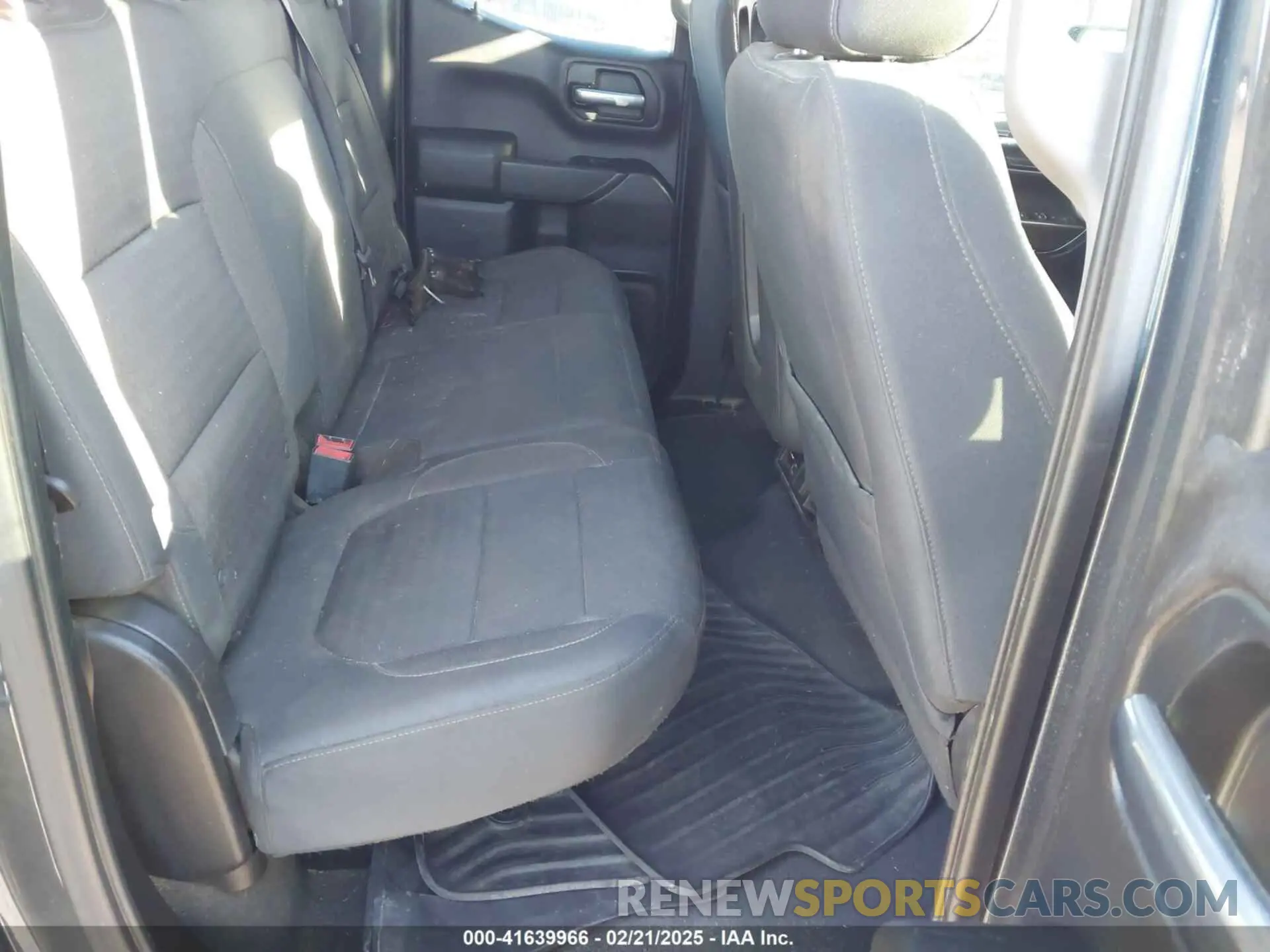 8 Photograph of a damaged car 1GCRWCED7KZ293042 CHEVROLET SILVERADO 1500 2019