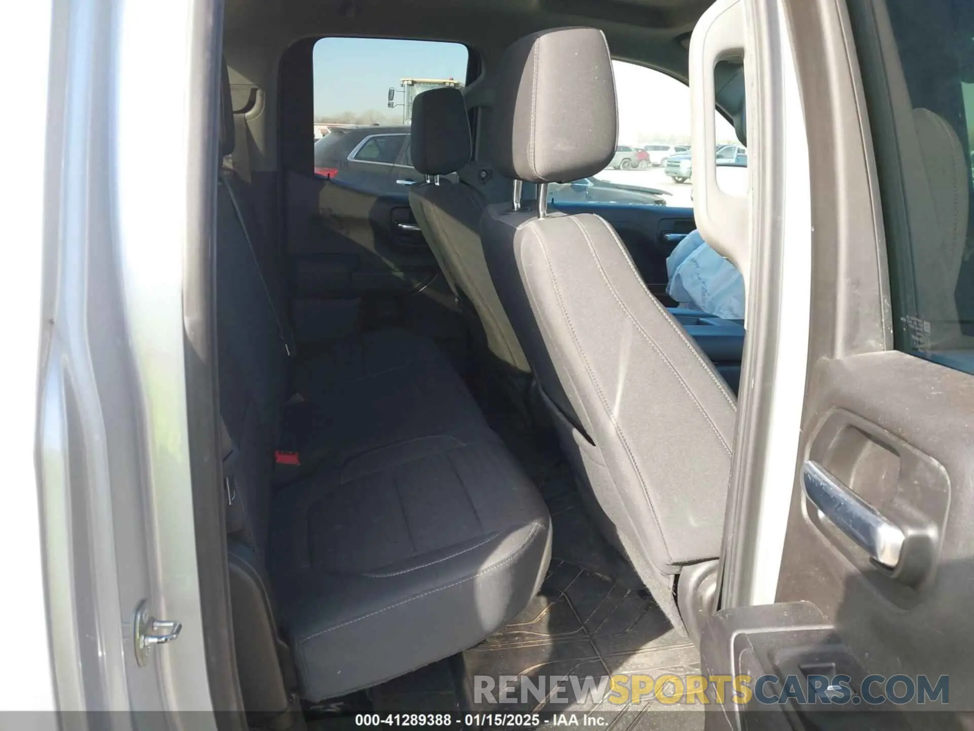 8 Photograph of a damaged car 1GCRWCEK2KZ281640 CHEVROLET SILVERADO 1500 2019