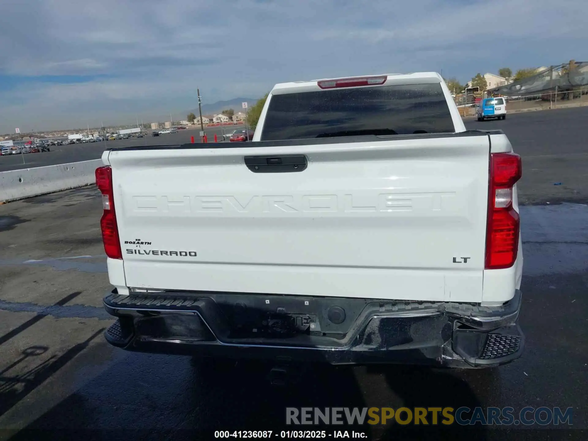 17 Photograph of a damaged car 1GCRWCEK5KZ239222 CHEVROLET SILVERADO 1500 2019