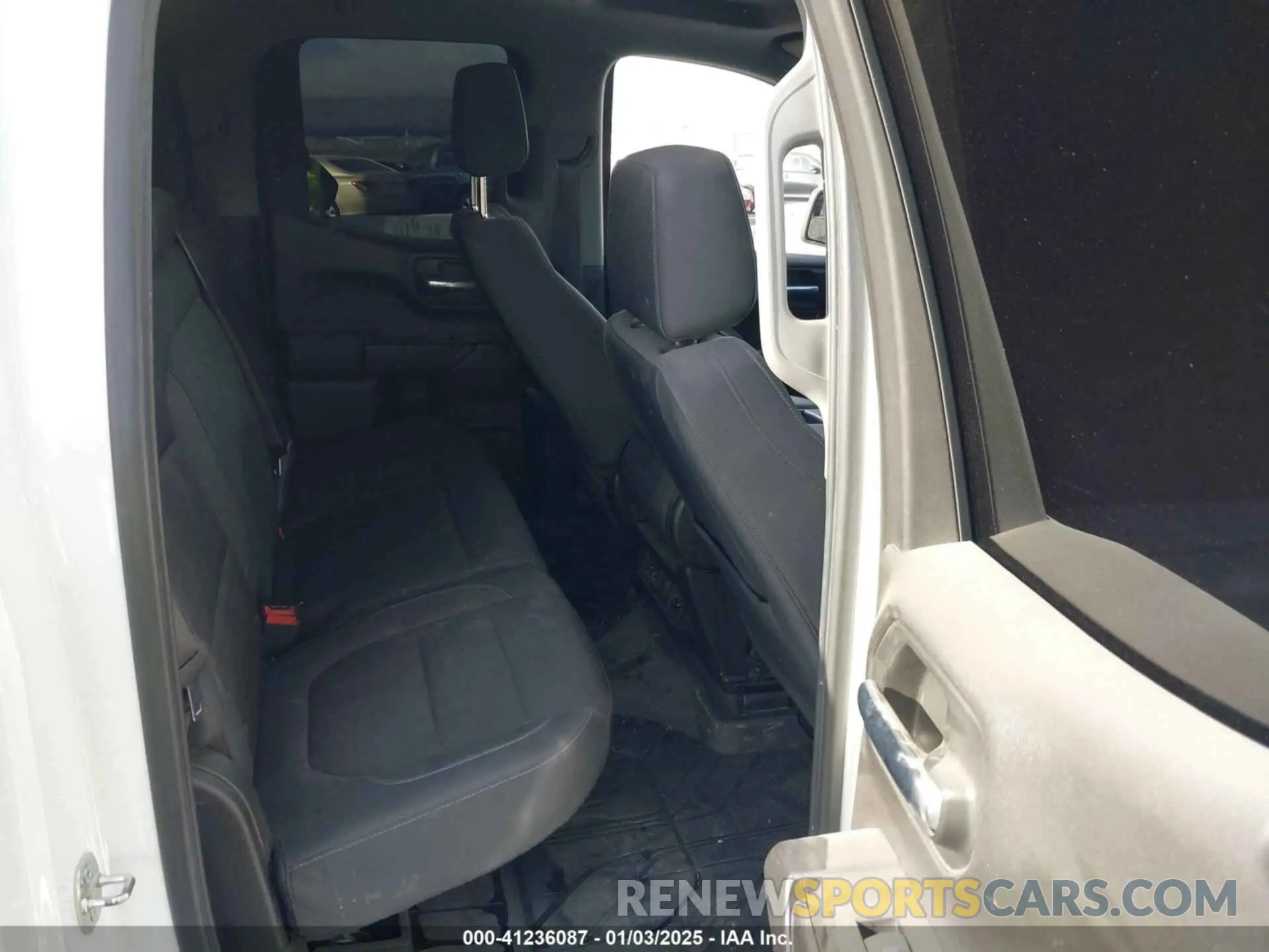 8 Photograph of a damaged car 1GCRWCEK5KZ239222 CHEVROLET SILVERADO 1500 2019