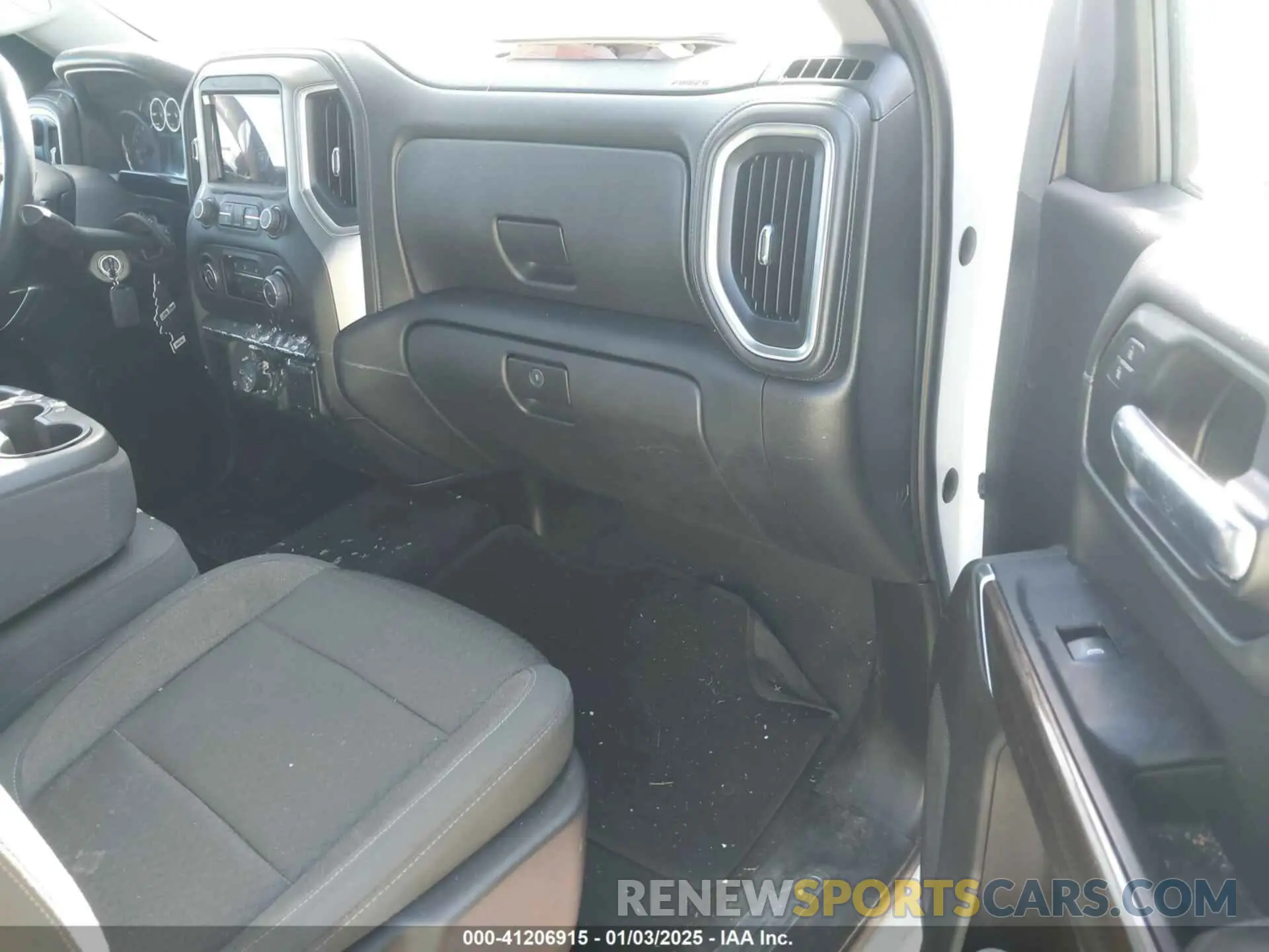 5 Photograph of a damaged car 1GCRWCEK8KZ194308 CHEVROLET SILVERADO 1500 2019