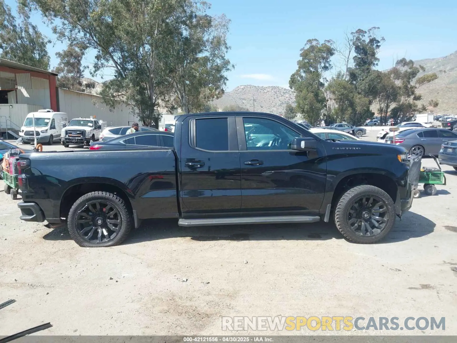 13 Photograph of a damaged car 1GCRWDED3KZ221034 CHEVROLET SILVERADO 1500 2019
