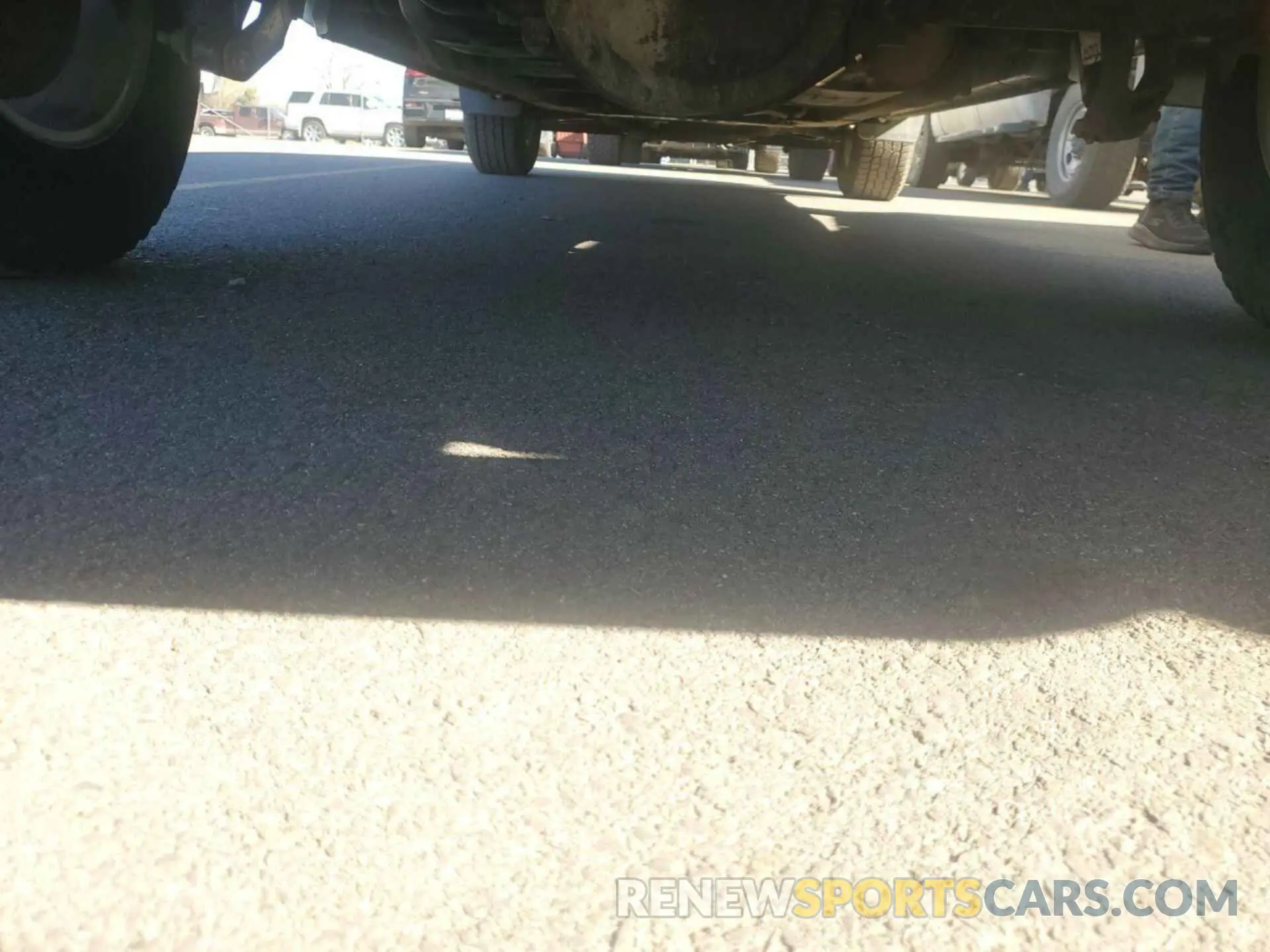 18 Photograph of a damaged car 1GCRYAEF6KZ264163 CHEVROLET SILVERADO 1500 2019