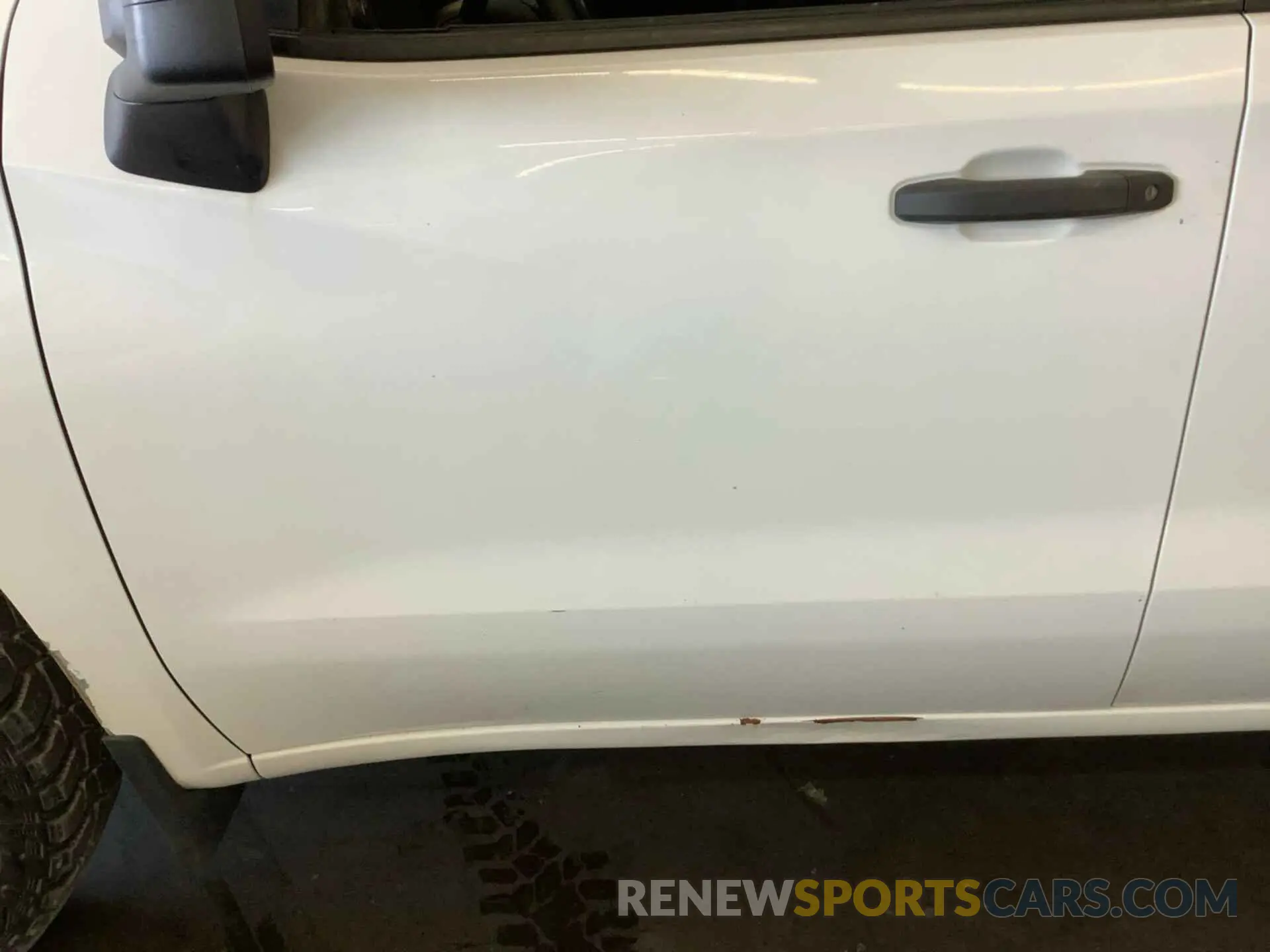 20 Photograph of a damaged car 1GCRYAEF9KZ257806 CHEVROLET SILVERADO 1500 2019