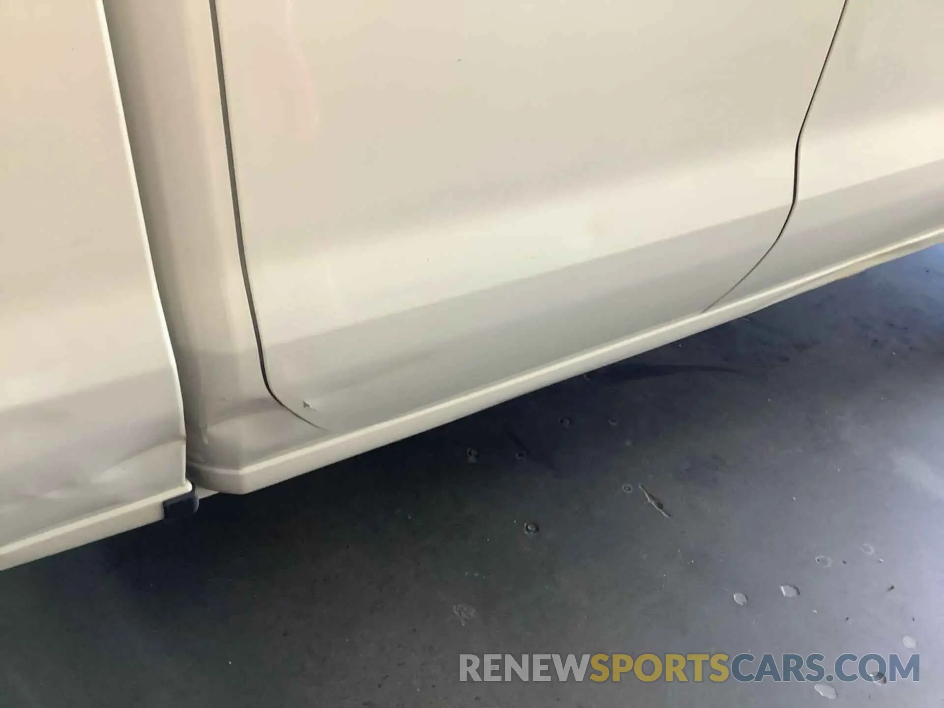 24 Photograph of a damaged car 1GCRYAEF9KZ257806 CHEVROLET SILVERADO 1500 2019