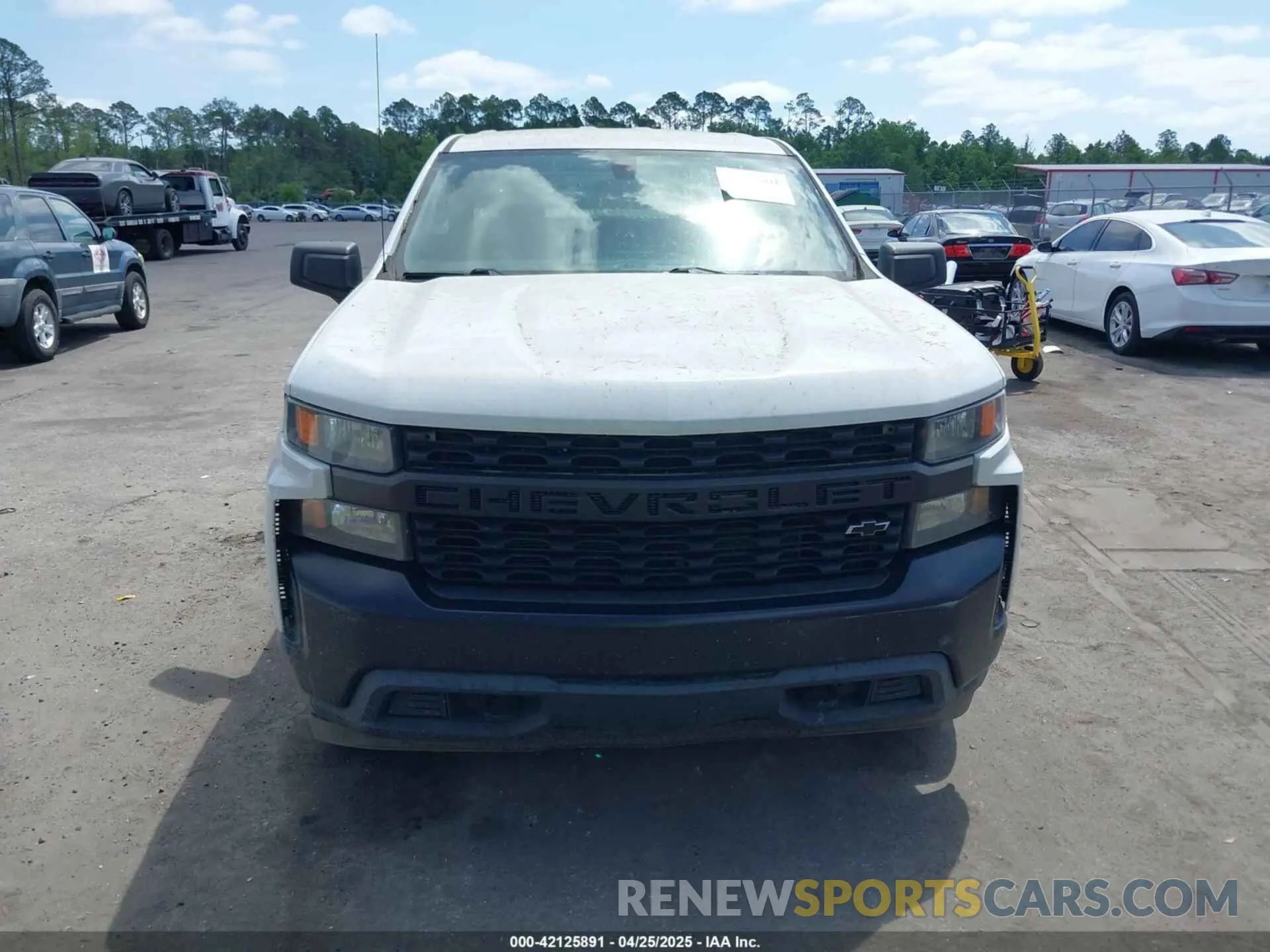 12 Photograph of a damaged car 1GCRYAEH0KZ255590 CHEVROLET SILVERADO 1500 2019