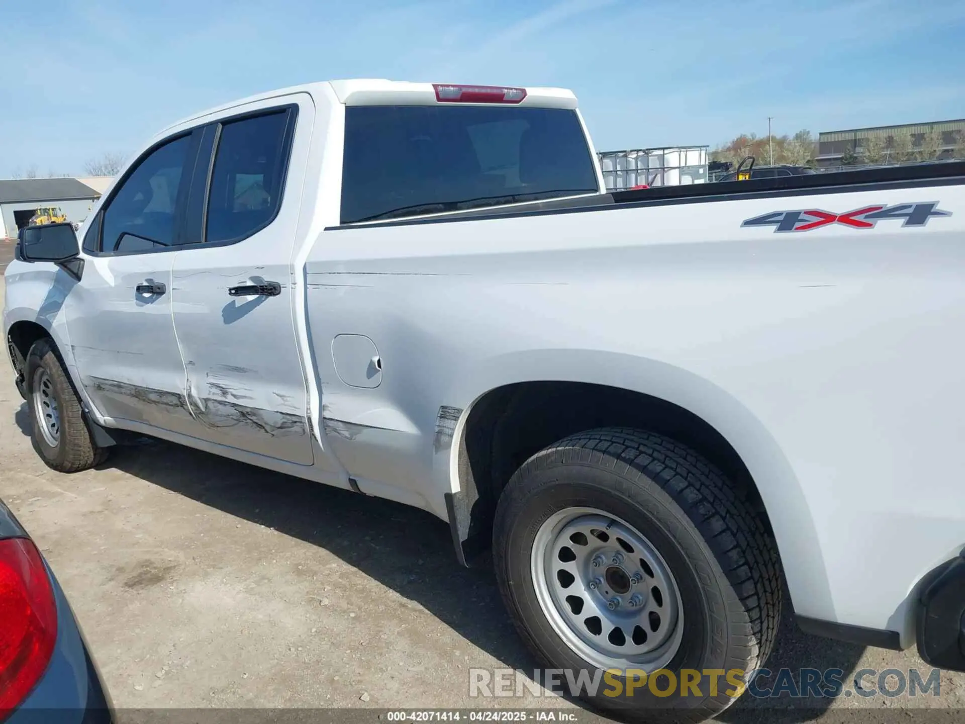 14 Photograph of a damaged car 1GCRYAEH0KZ337755 CHEVROLET SILVERADO 1500 2019
