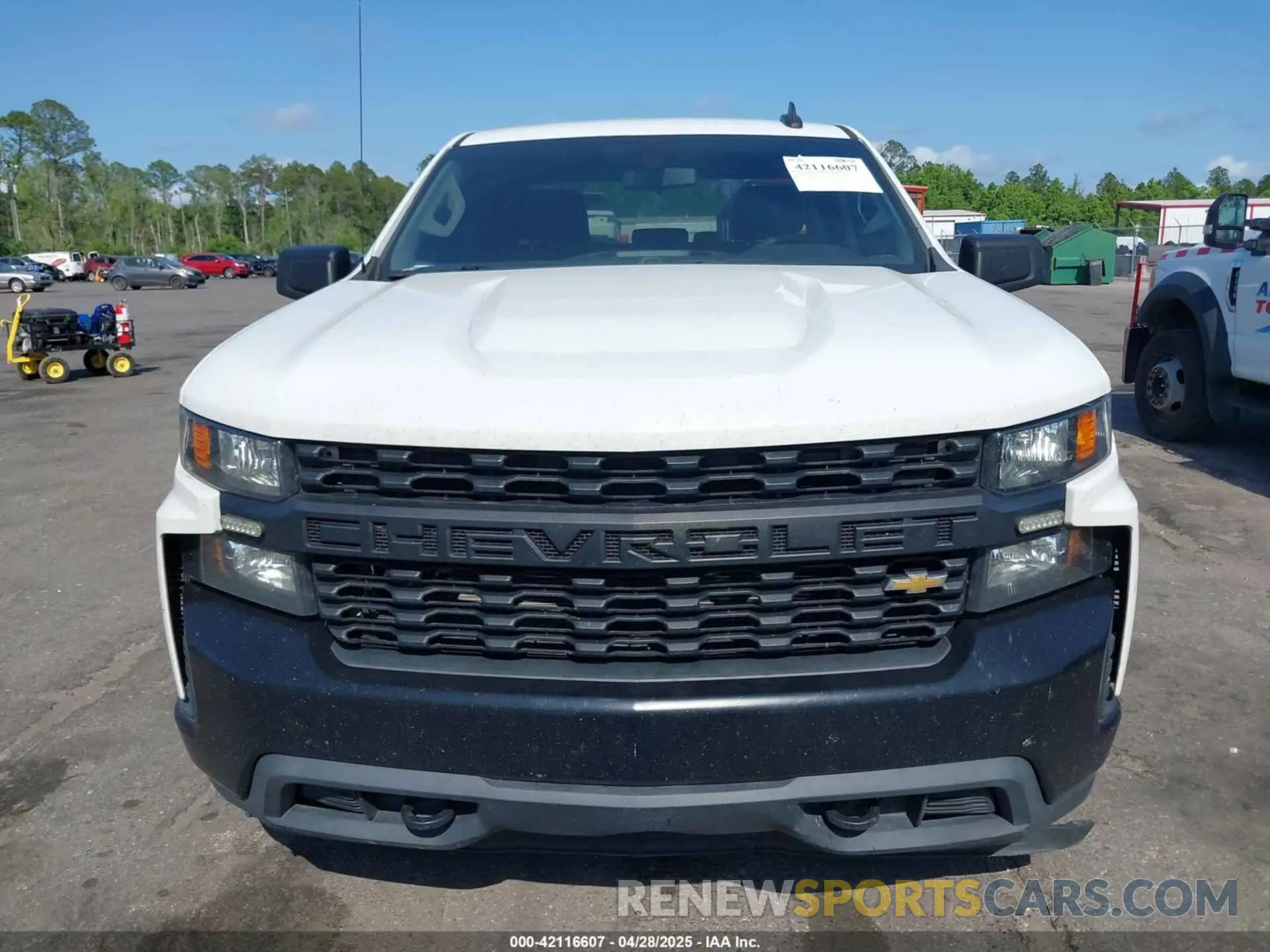 12 Photograph of a damaged car 1GCRYAEH3KZ392586 CHEVROLET SILVERADO 1500 2019