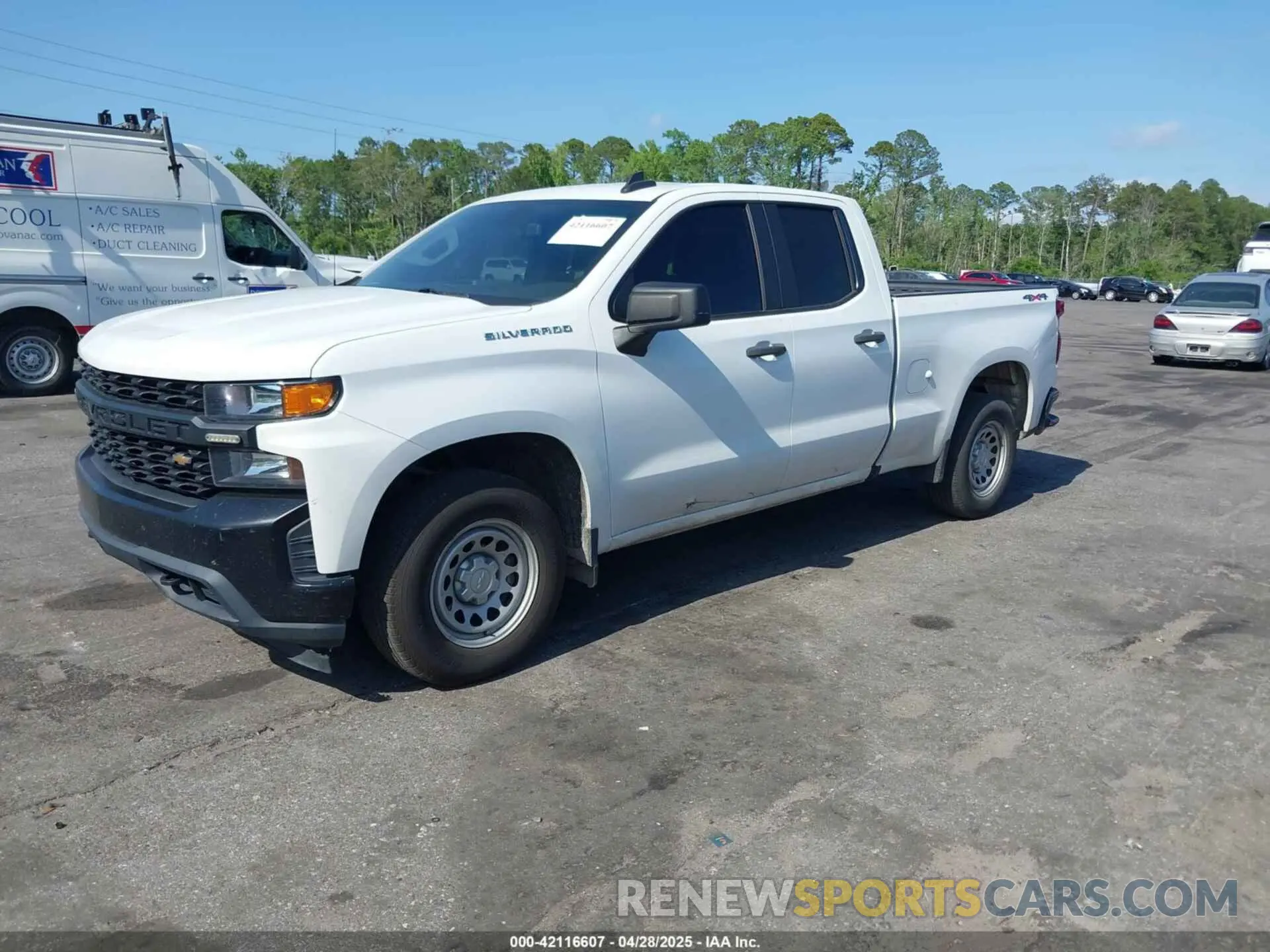 2 Photograph of a damaged car 1GCRYAEH3KZ392586 CHEVROLET SILVERADO 1500 2019