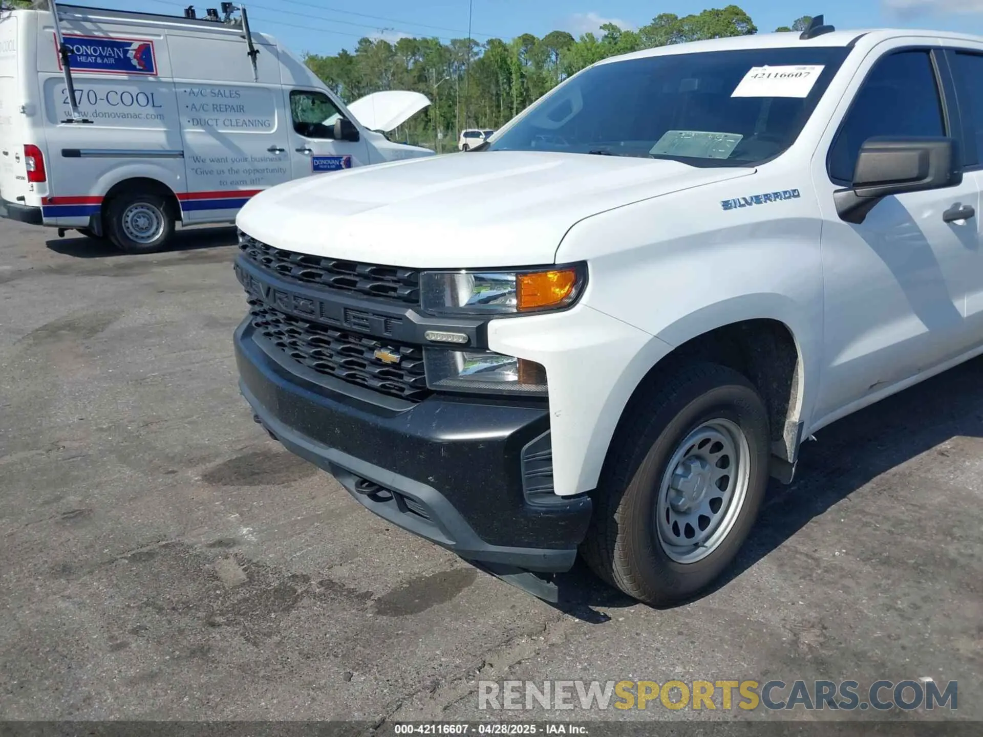6 Photograph of a damaged car 1GCRYAEH3KZ392586 CHEVROLET SILVERADO 1500 2019