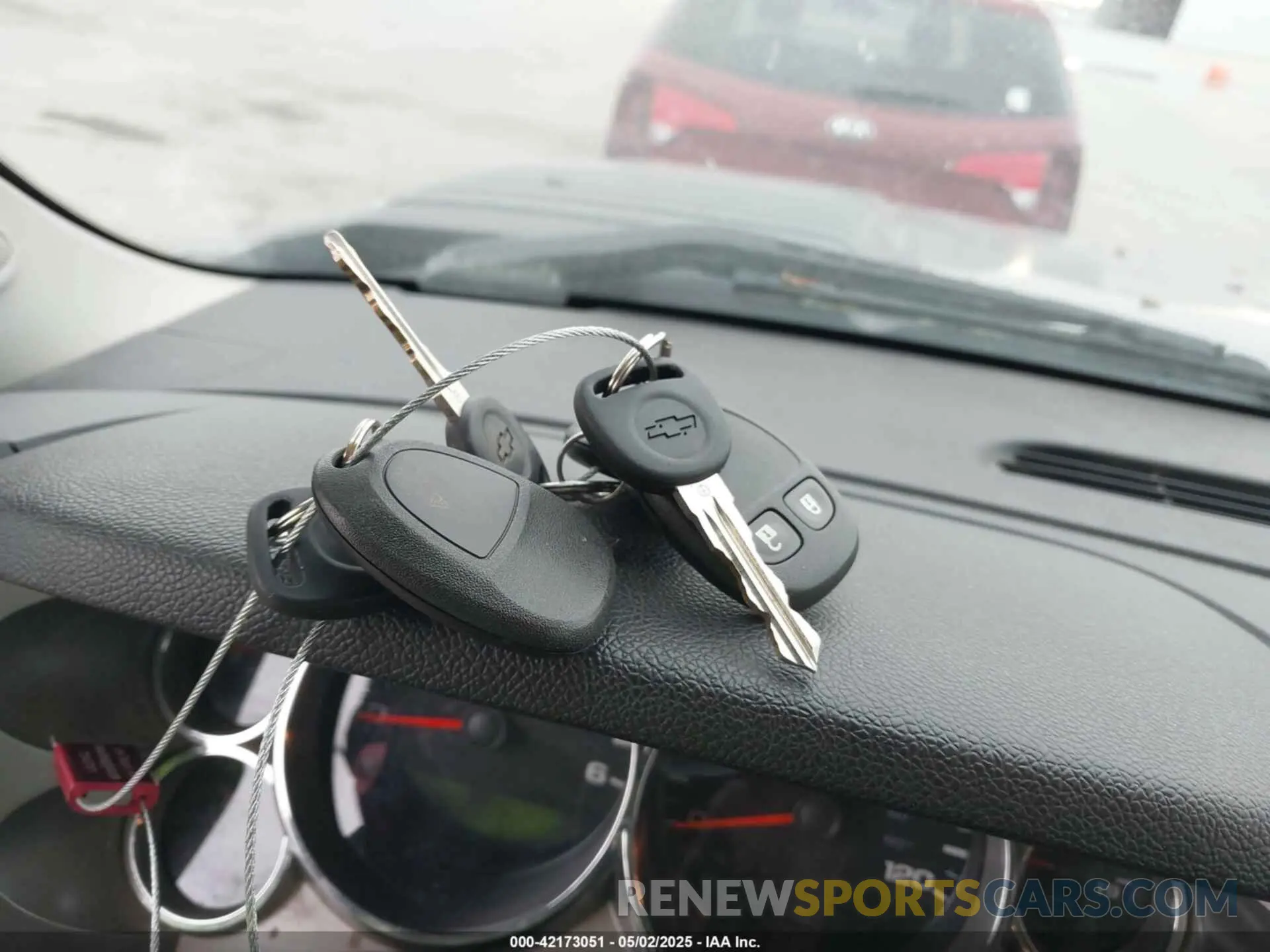 11 Photograph of a damaged car 1GCRYAEH5KZ398485 CHEVROLET SILVERADO 1500 2019