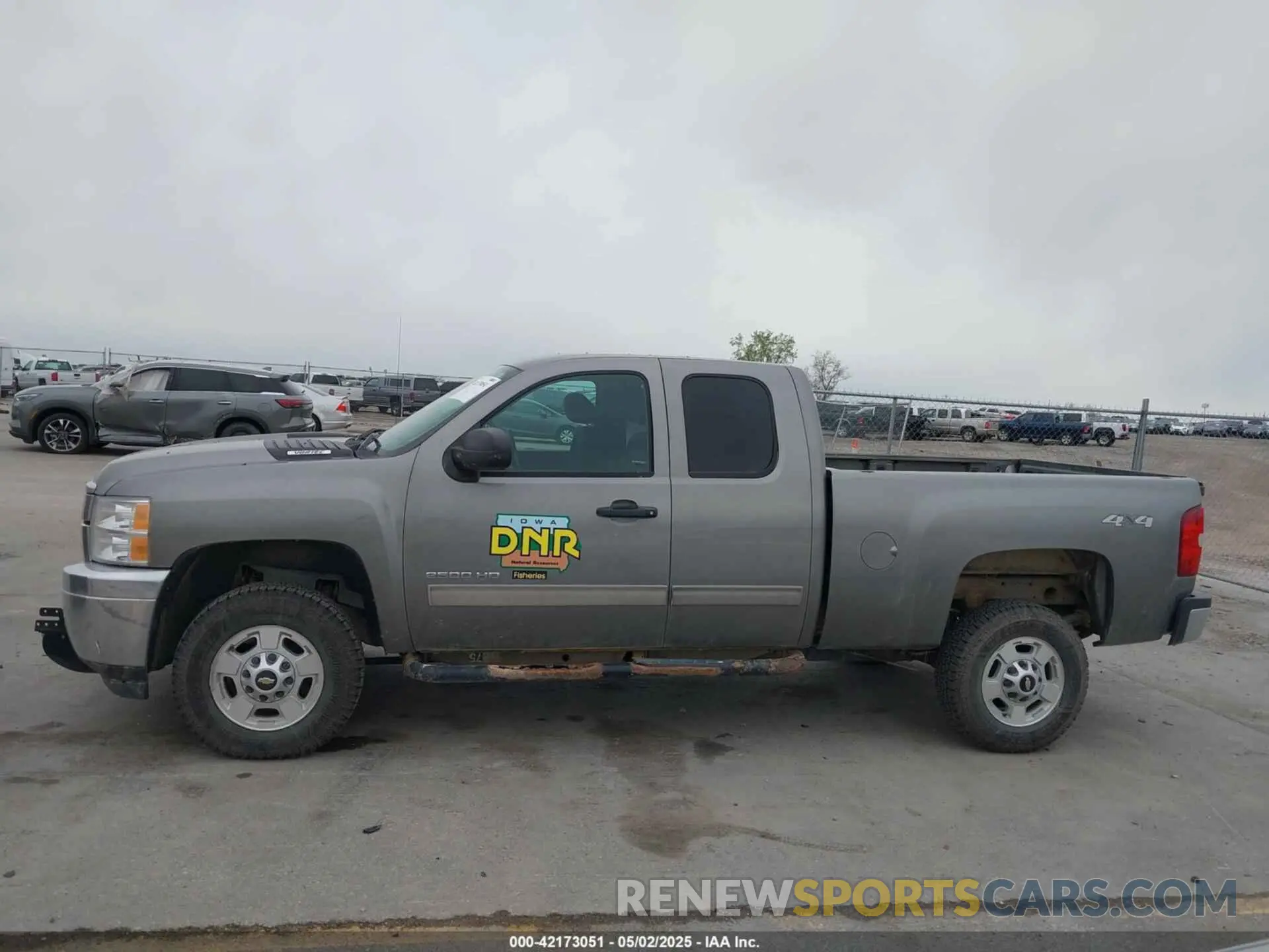 14 Photograph of a damaged car 1GCRYAEH5KZ398485 CHEVROLET SILVERADO 1500 2019