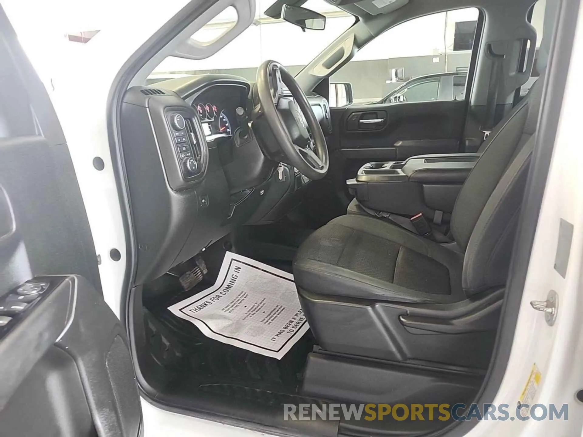 11 Photograph of a damaged car 1GCRYAEH9KZ404482 CHEVROLET SILVERADO 1500 2019