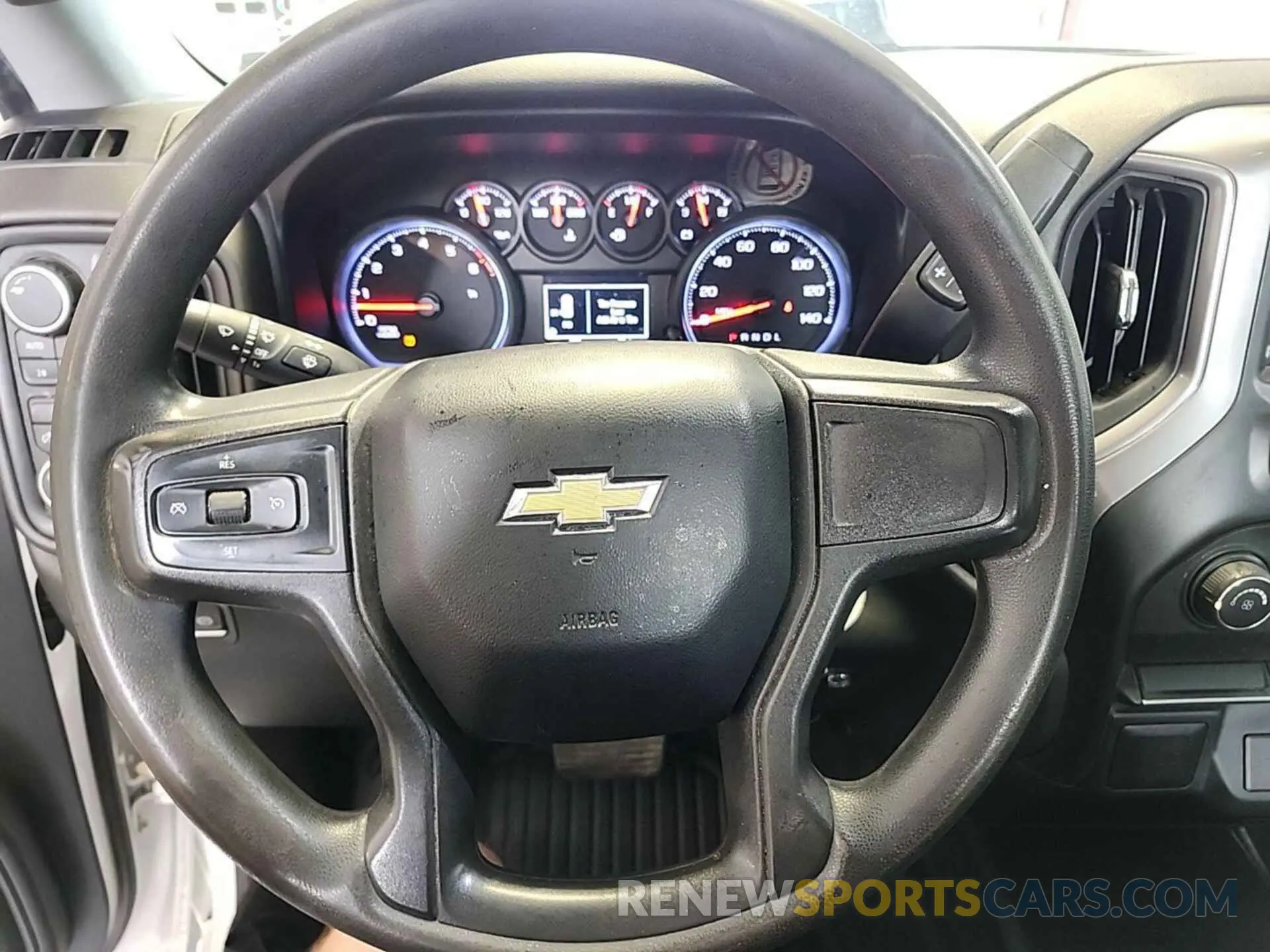 15 Photograph of a damaged car 1GCRYAEH9KZ404482 CHEVROLET SILVERADO 1500 2019