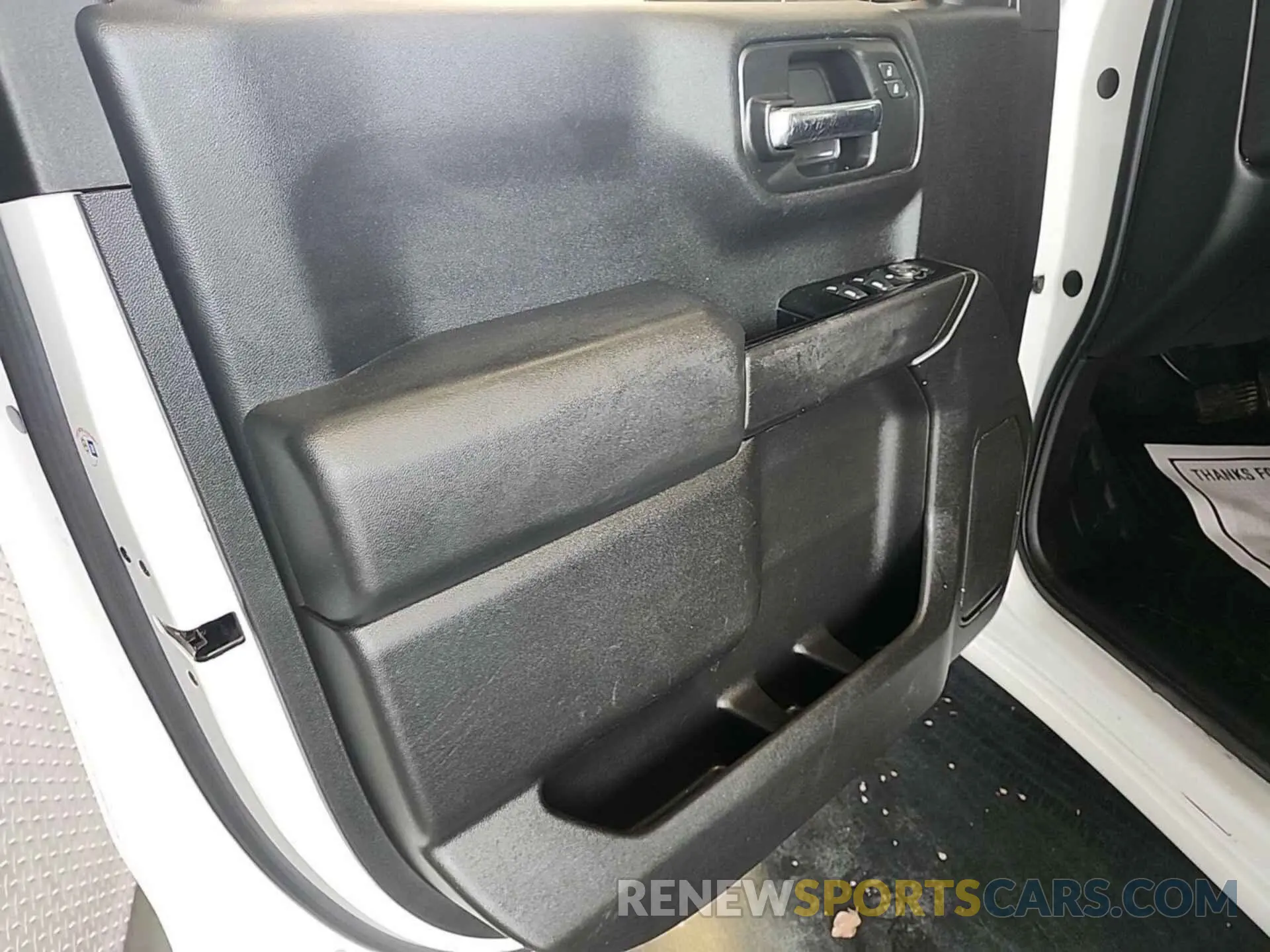 30 Photograph of a damaged car 1GCRYAEH9KZ404482 CHEVROLET SILVERADO 1500 2019