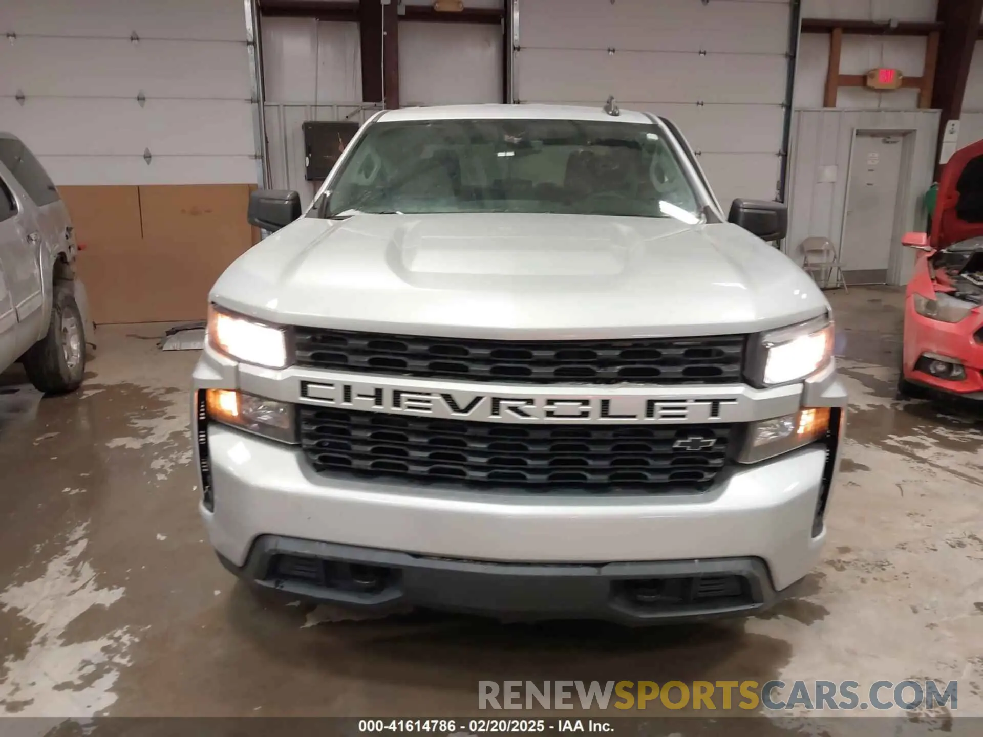 12 Photograph of a damaged car 1GCRYBEFXKZ222858 CHEVROLET SILVERADO 1500 2019