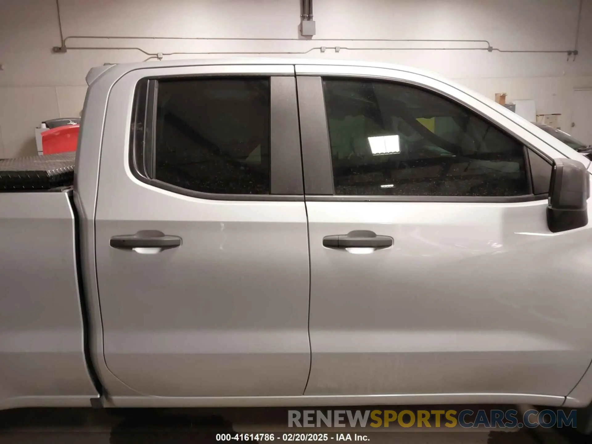 13 Photograph of a damaged car 1GCRYBEFXKZ222858 CHEVROLET SILVERADO 1500 2019