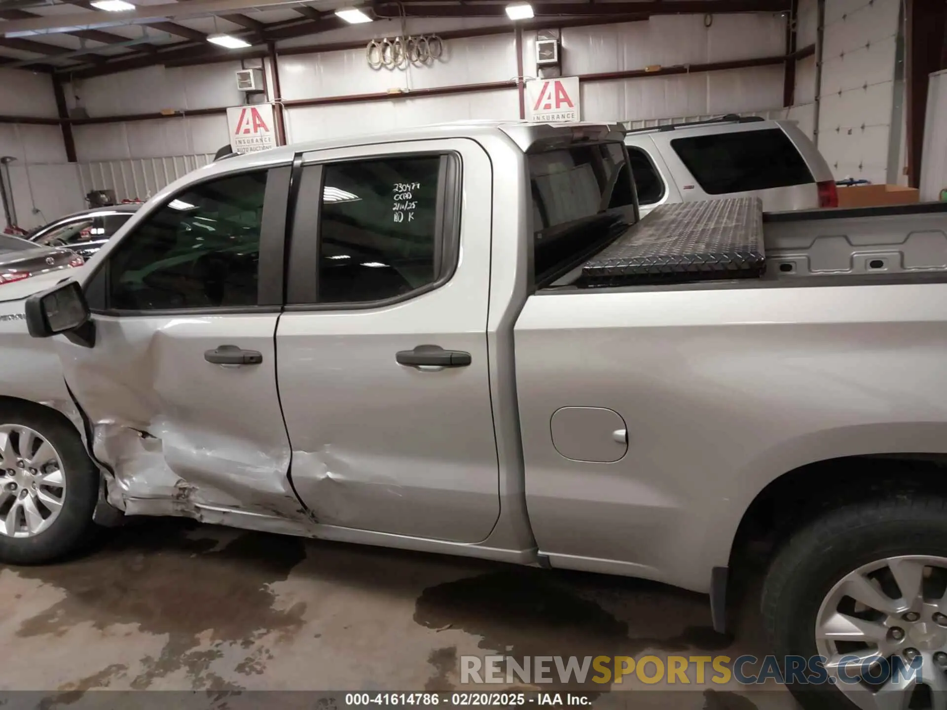14 Photograph of a damaged car 1GCRYBEFXKZ222858 CHEVROLET SILVERADO 1500 2019