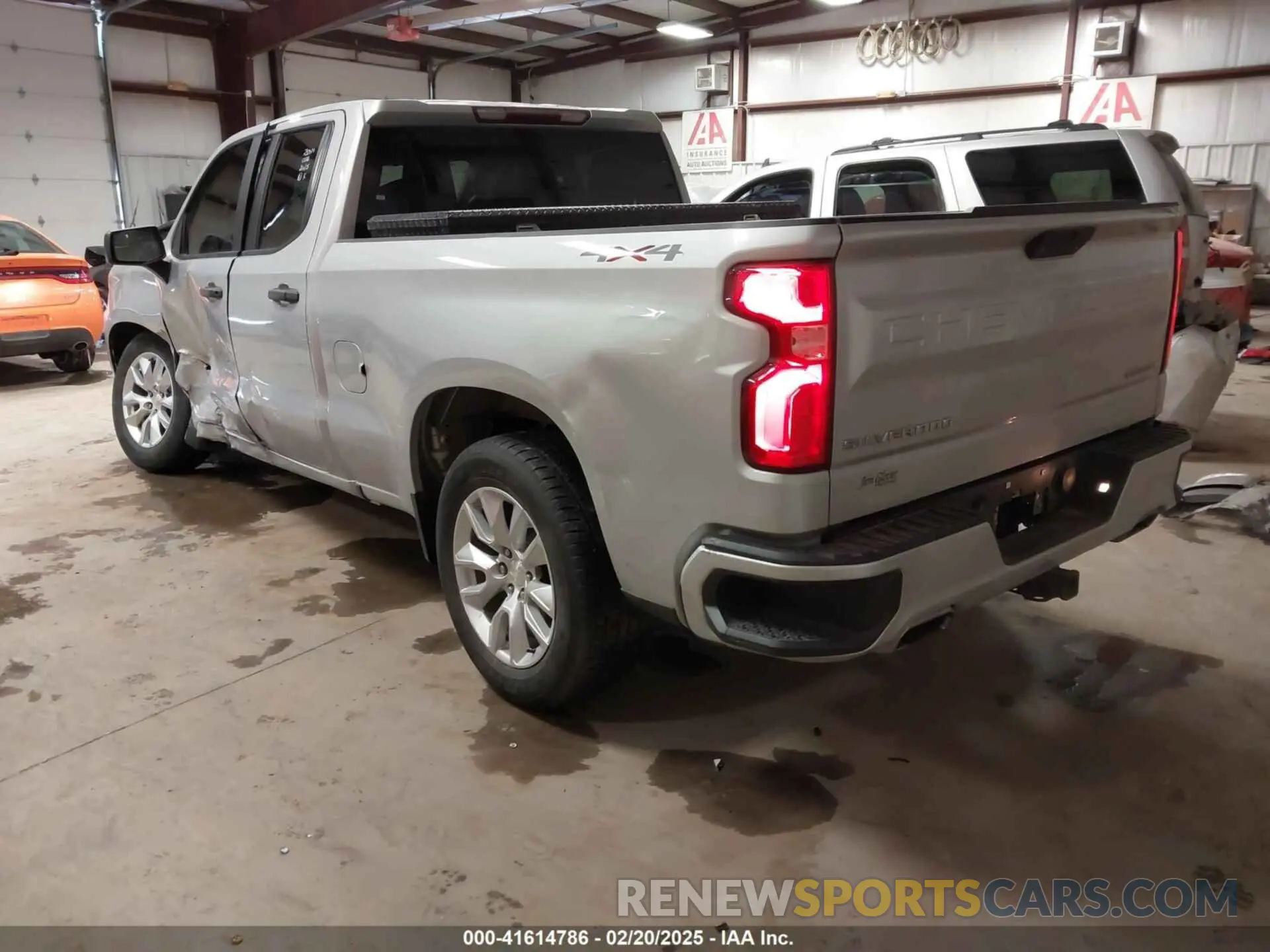 3 Photograph of a damaged car 1GCRYBEFXKZ222858 CHEVROLET SILVERADO 1500 2019