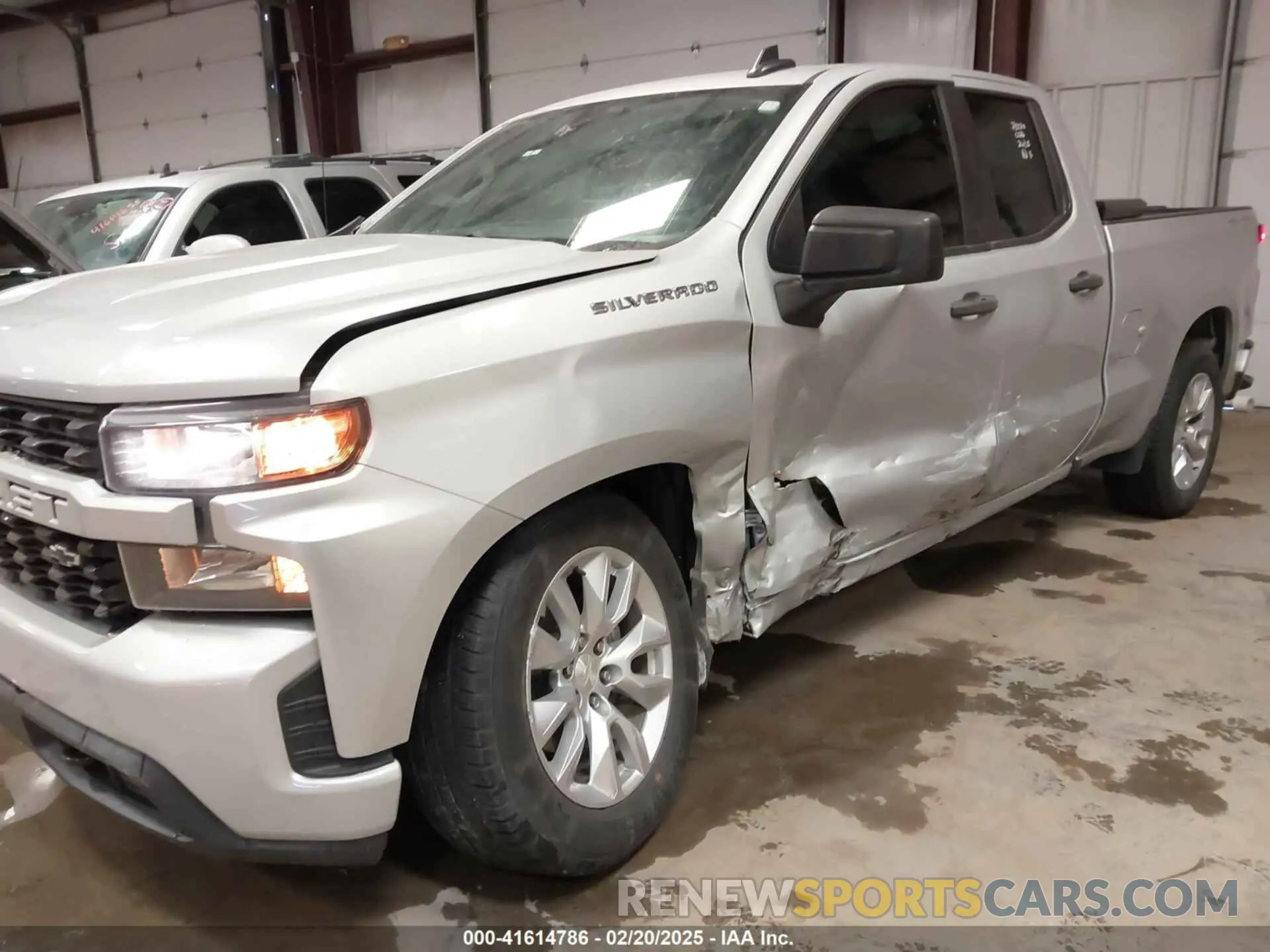 6 Photograph of a damaged car 1GCRYBEFXKZ222858 CHEVROLET SILVERADO 1500 2019