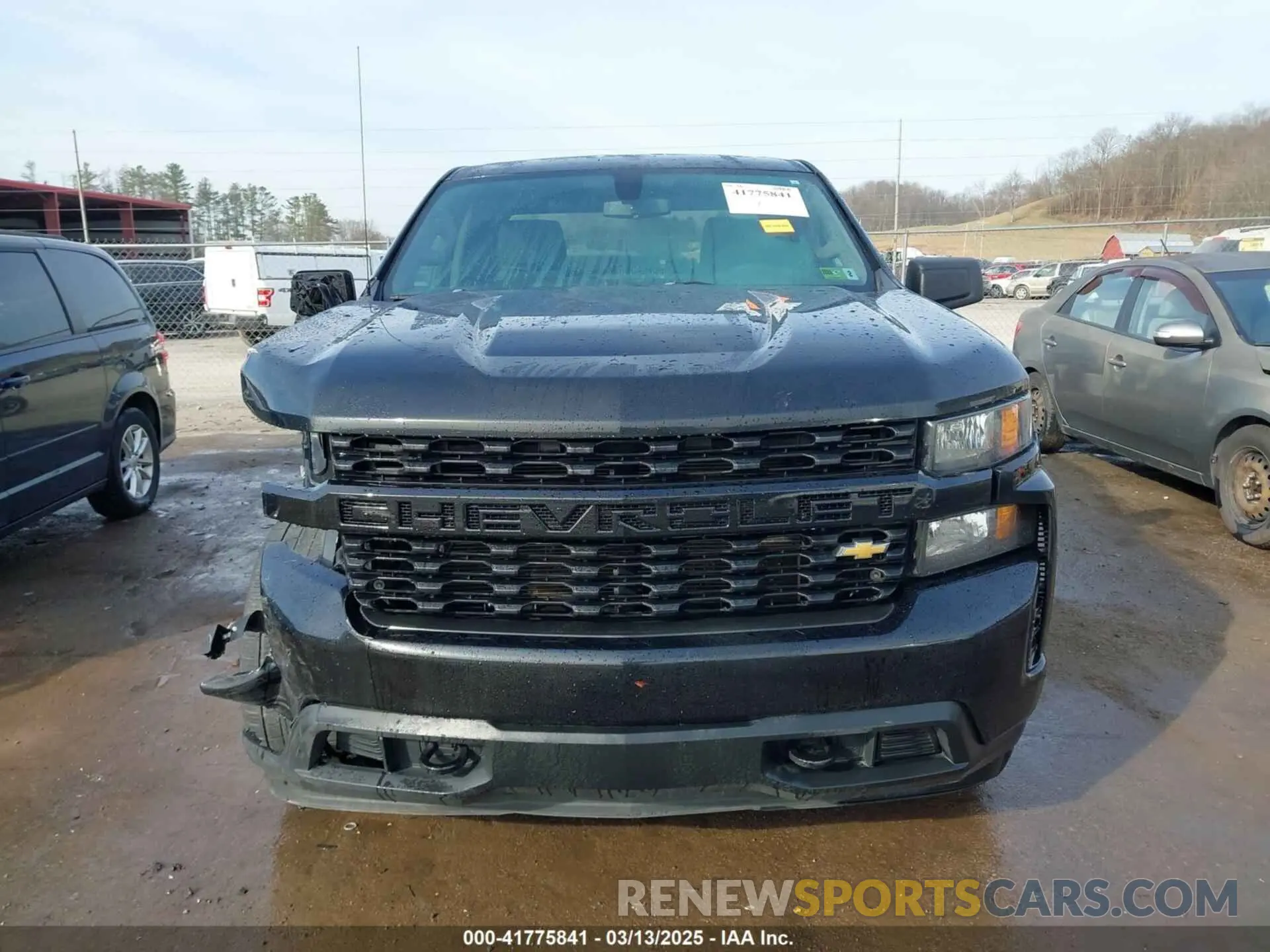 12 Photograph of a damaged car 1GCRYBEH0KZ410922 CHEVROLET SILVERADO 1500 2019