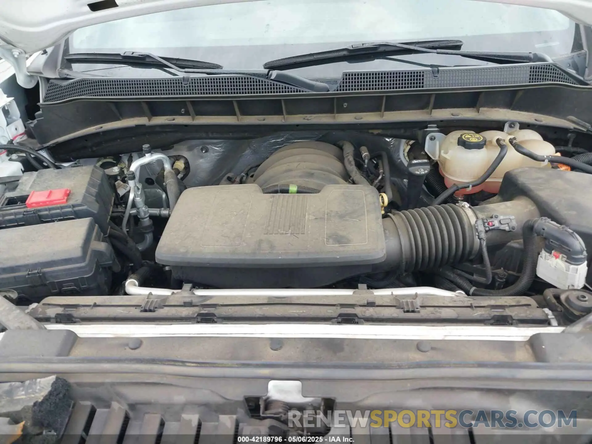 10 Photograph of a damaged car 1GCRYBEH2KZ403678 CHEVROLET SILVERADO 1500 2019