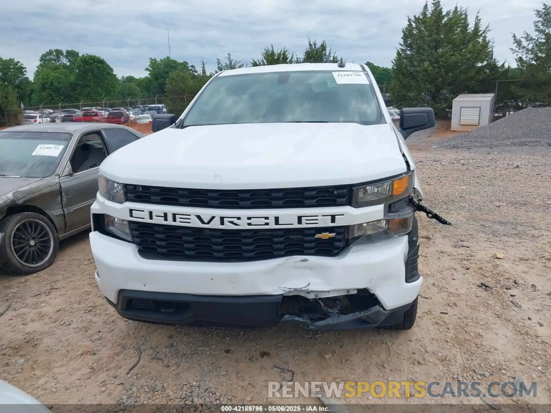 13 Photograph of a damaged car 1GCRYBEH2KZ403678 CHEVROLET SILVERADO 1500 2019