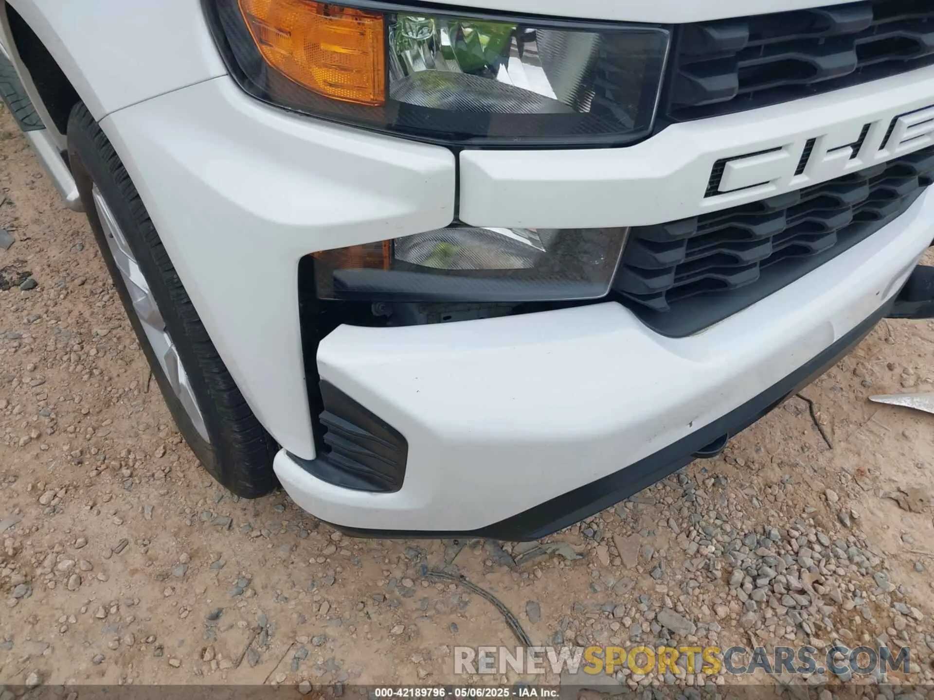 20 Photograph of a damaged car 1GCRYBEH2KZ403678 CHEVROLET SILVERADO 1500 2019