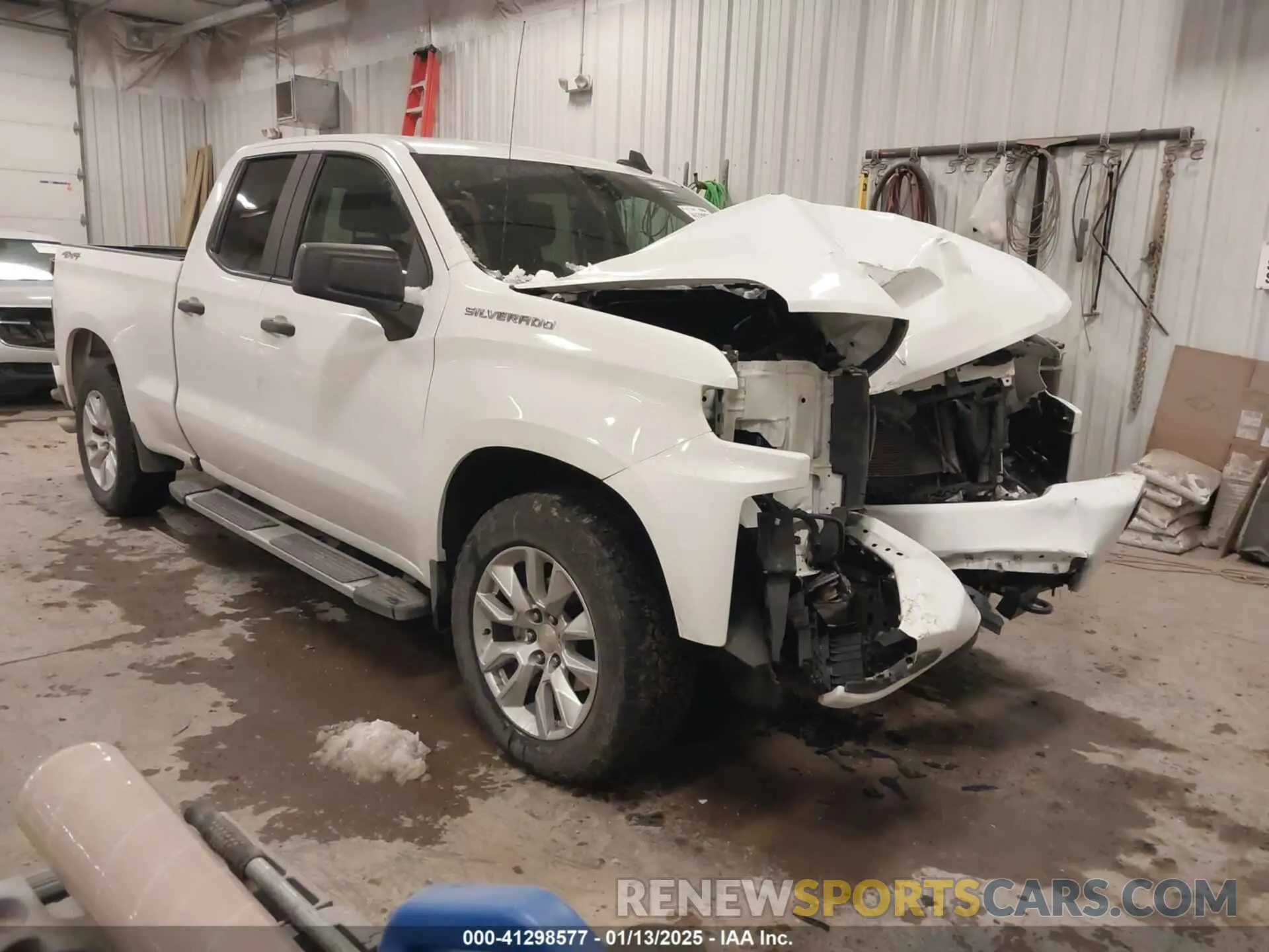 1 Photograph of a damaged car 1GCRYBEH2KZ411456 CHEVROLET SILVERADO 1500 2019