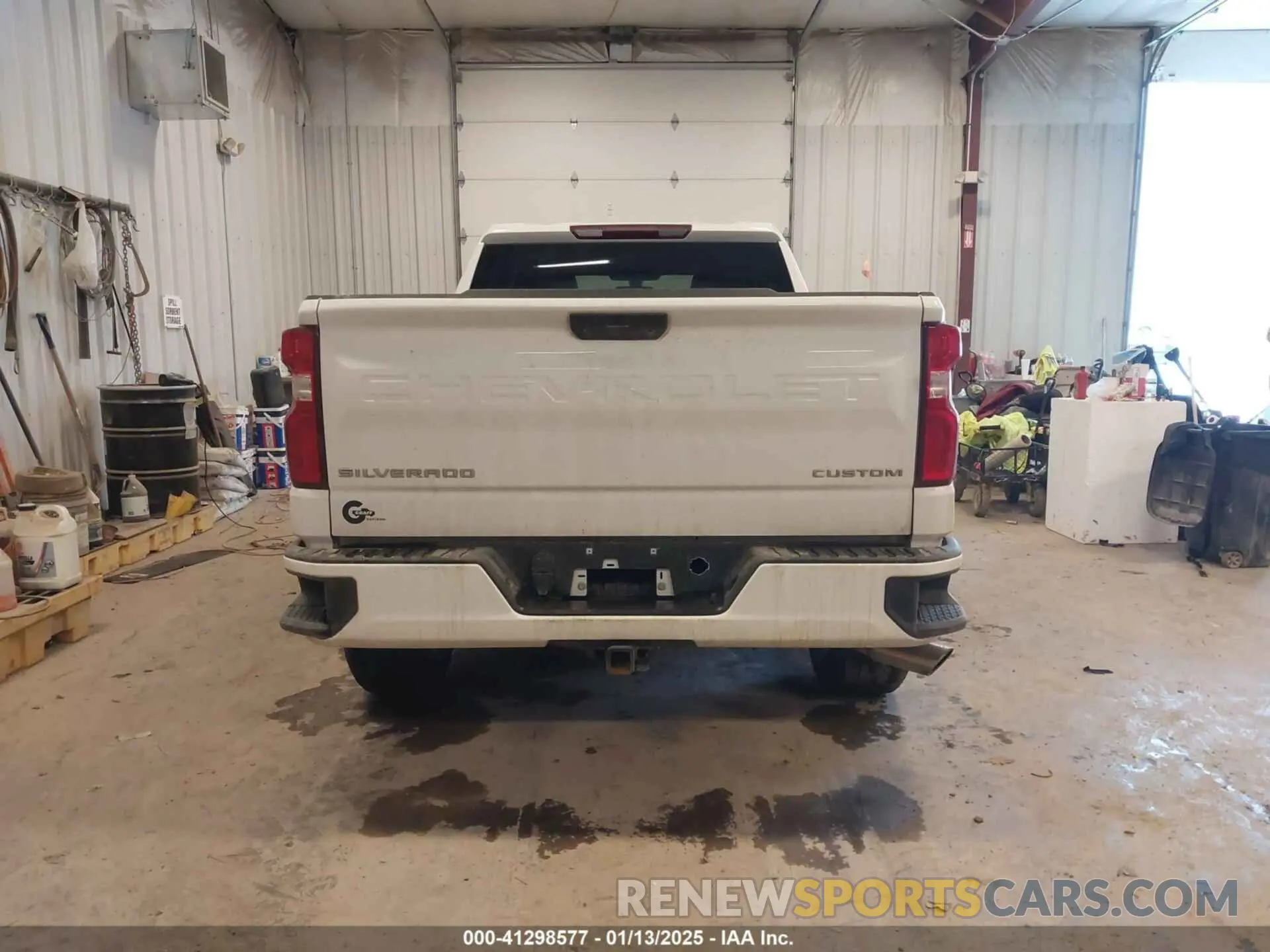 16 Photograph of a damaged car 1GCRYBEH2KZ411456 CHEVROLET SILVERADO 1500 2019