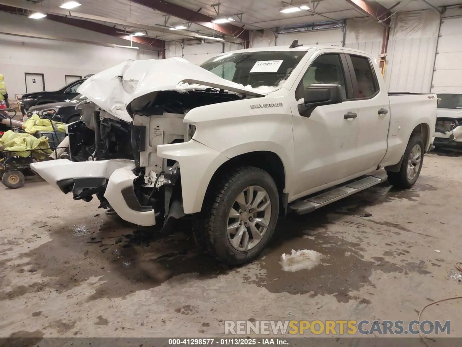 2 Photograph of a damaged car 1GCRYBEH2KZ411456 CHEVROLET SILVERADO 1500 2019
