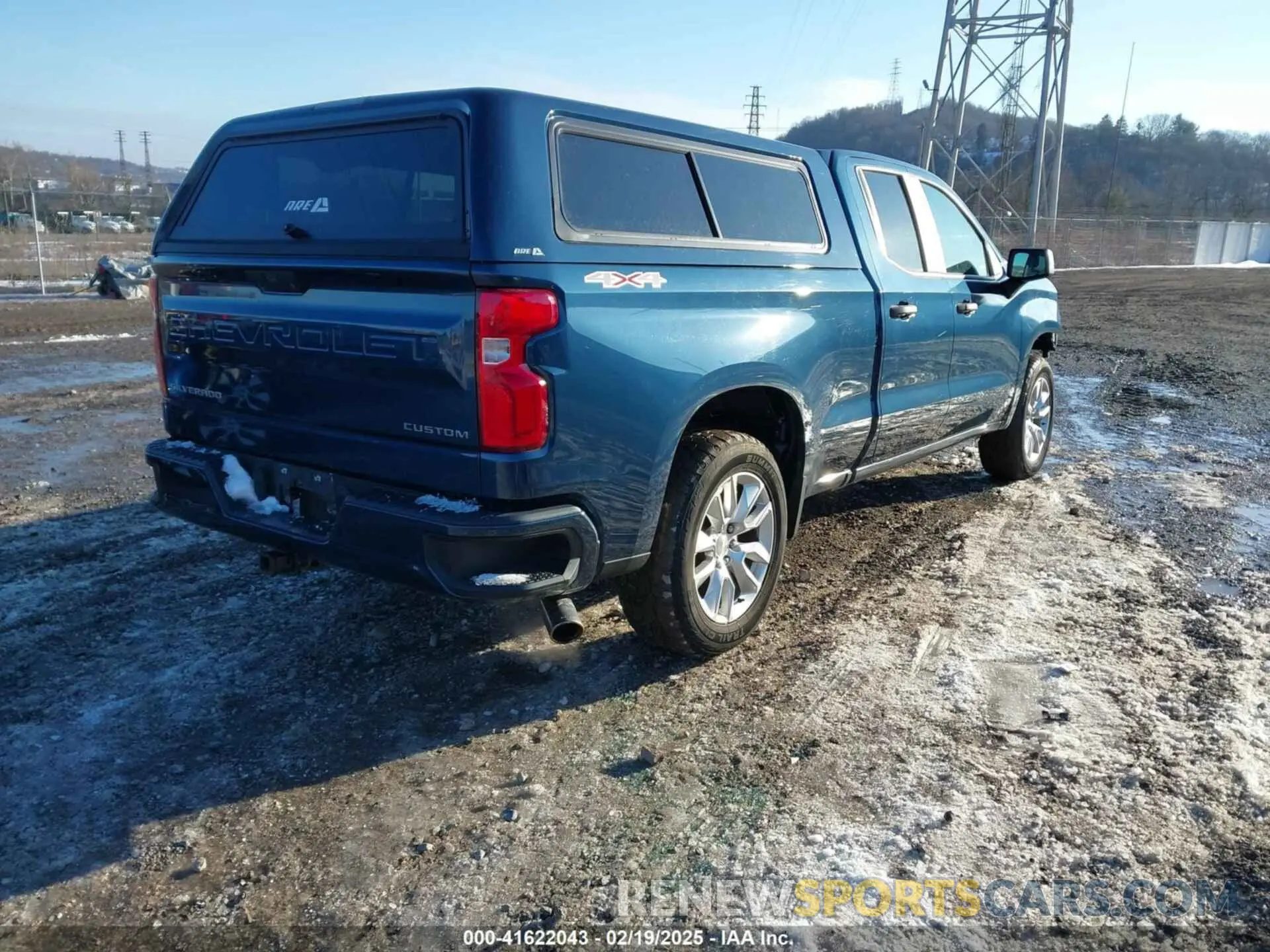 4 Photograph of a damaged car 1GCRYBEH4KZ345976 CHEVROLET SILVERADO 1500 2019