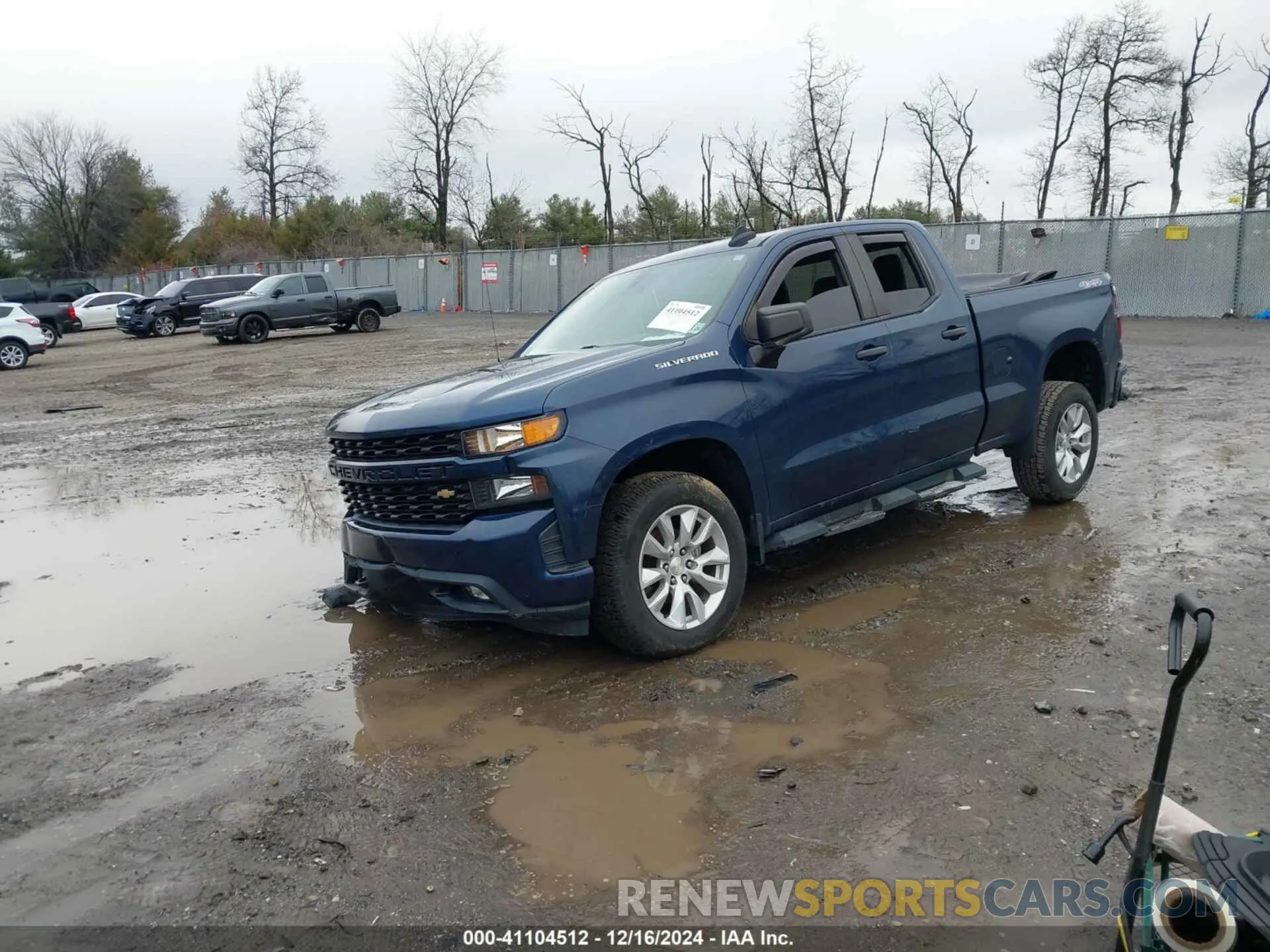 2 Photograph of a damaged car 1GCRYBEH5KZ407515 CHEVROLET SILVERADO 1500 2019