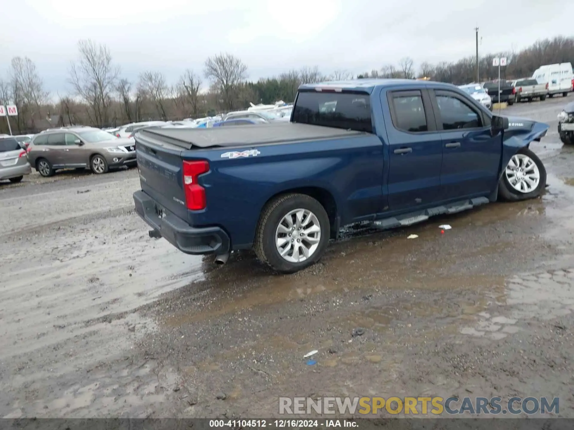 4 Photograph of a damaged car 1GCRYBEH5KZ407515 CHEVROLET SILVERADO 1500 2019