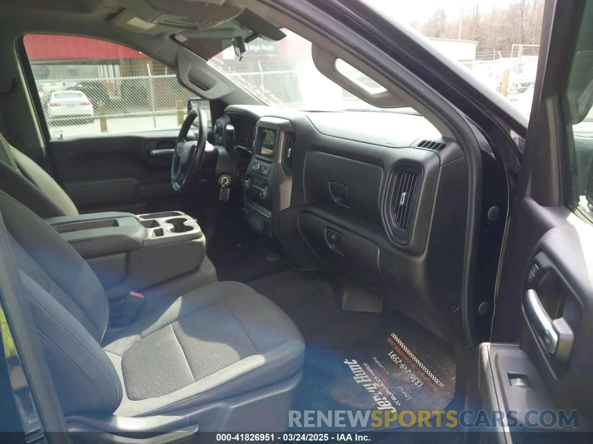 5 Photograph of a damaged car 1GCRYCEF0KZ235480 CHEVROLET SILVERADO 1500 2019