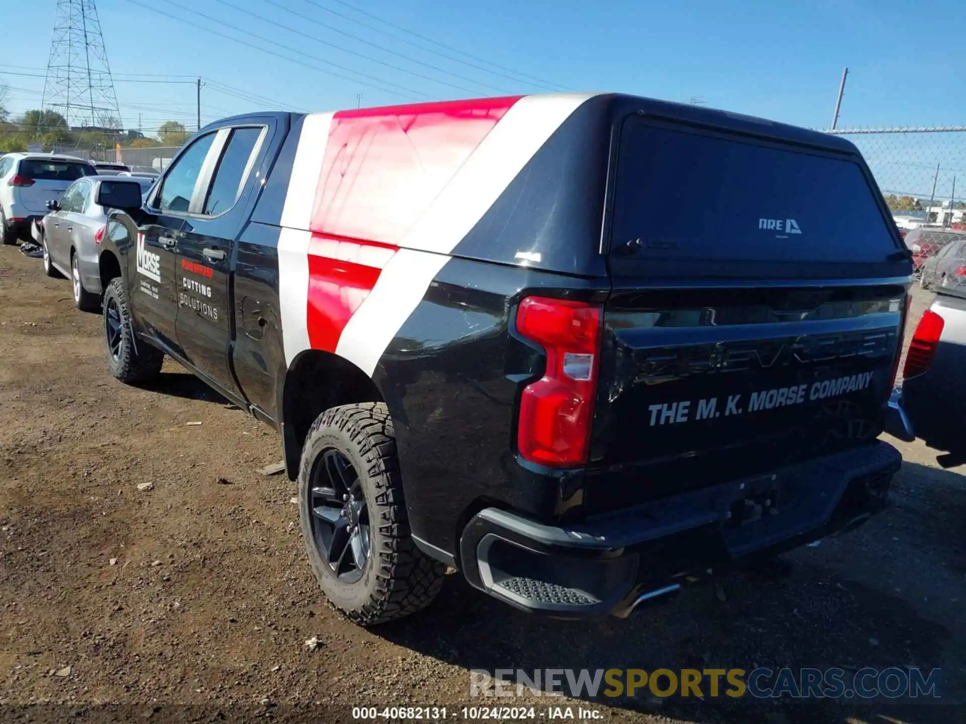 3 Photograph of a damaged car 1GCRYCEF0KZ335580 CHEVROLET SILVERADO 1500 2019