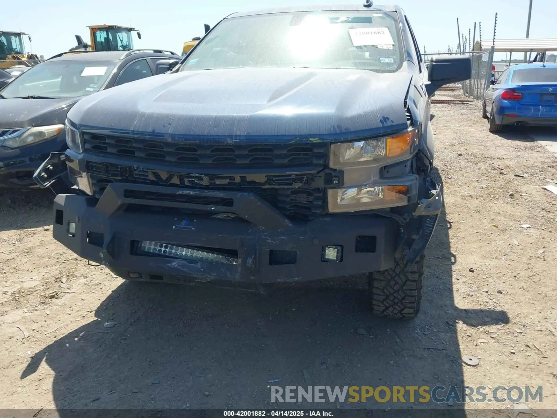 6 Photograph of a damaged car 1GCRYCEF3KZ262219 CHEVROLET SILVERADO 1500 2019