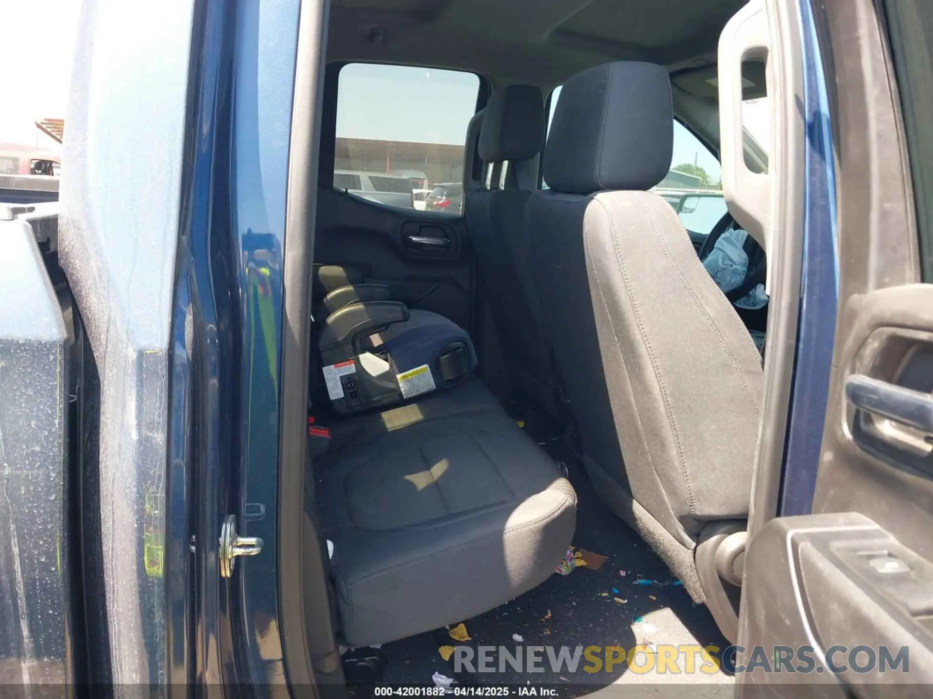 8 Photograph of a damaged car 1GCRYCEF3KZ262219 CHEVROLET SILVERADO 1500 2019