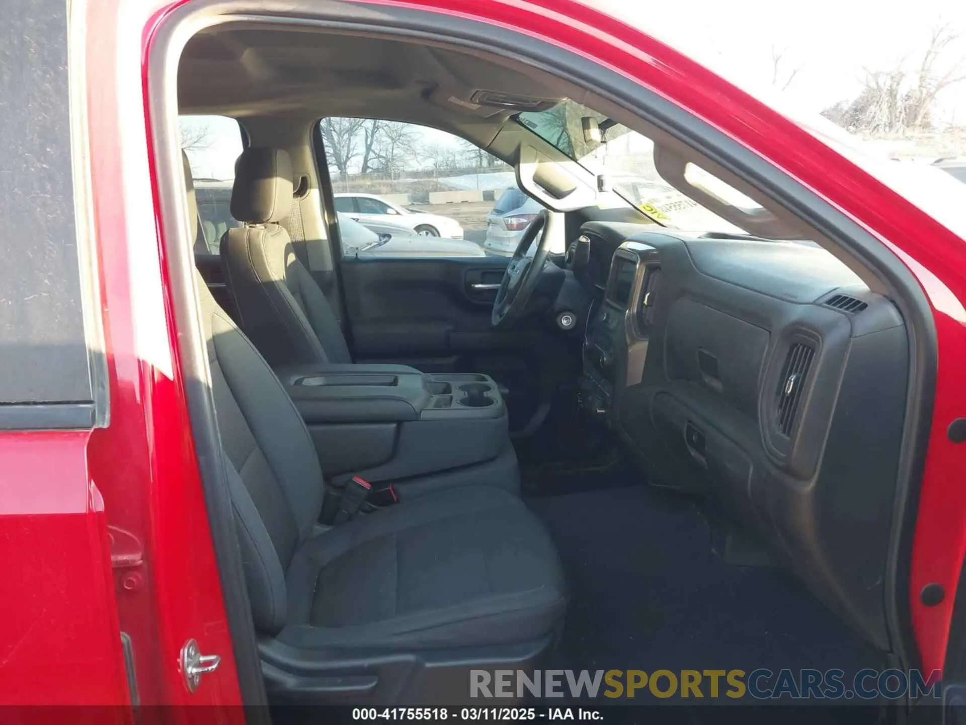5 Photograph of a damaged car 1GCRYCEF5KZ237077 CHEVROLET SILVERADO 1500 2019