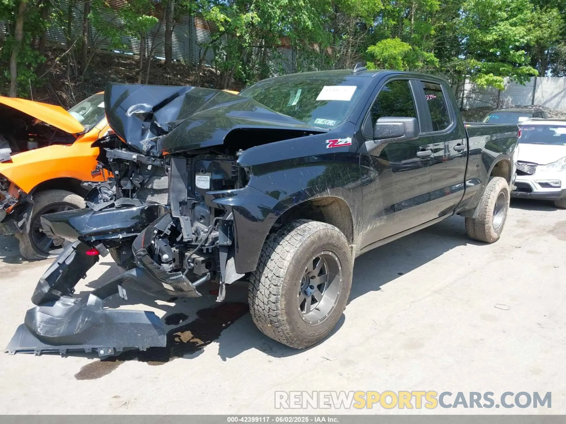 2 Photograph of a damaged car 1GCRYCEF6KZ194904 CHEVROLET SILVERADO 1500 2019
