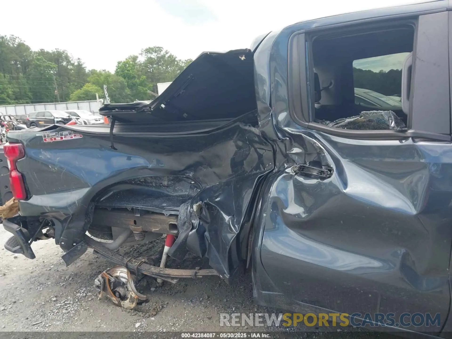 6 Photograph of a damaged car 1GCRYCEF8KZ199487 CHEVROLET SILVERADO 1500 2019