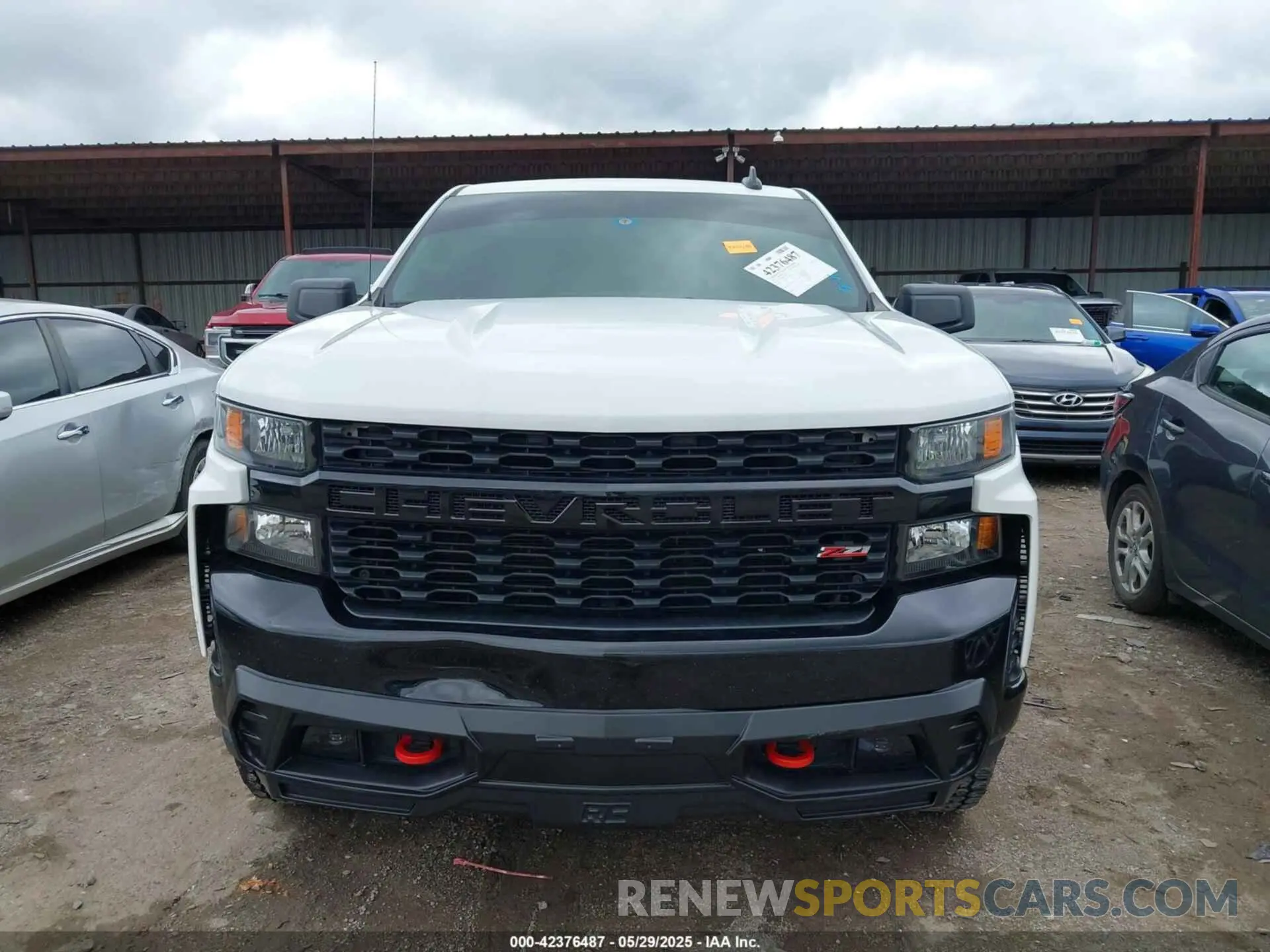 13 Photograph of a damaged car 1GCRYCEF9KZ335853 CHEVROLET SILVERADO 1500 2019