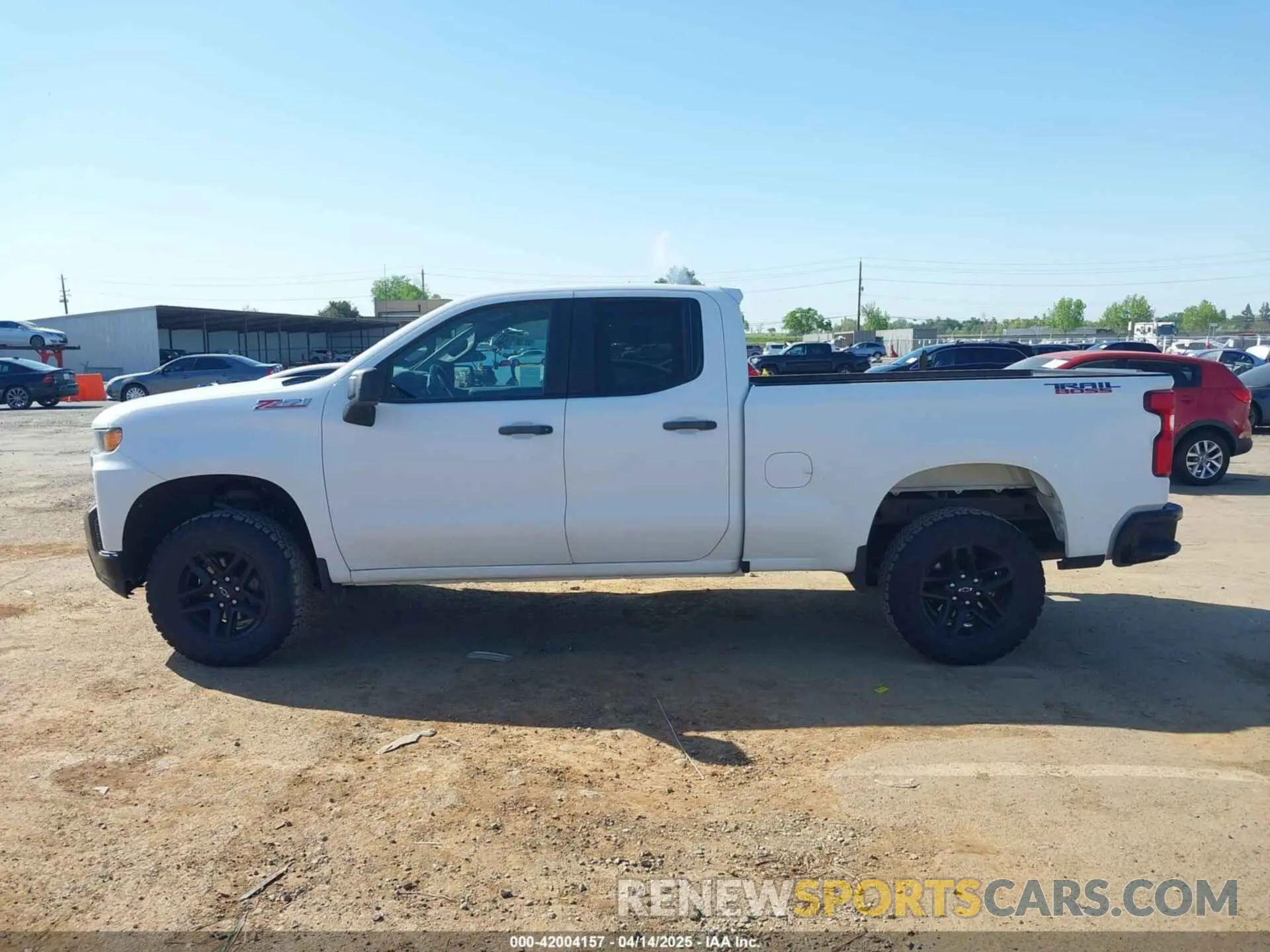 14 Photograph of a damaged car 1GCRYCEF9KZ350188 CHEVROLET SILVERADO 1500 2019