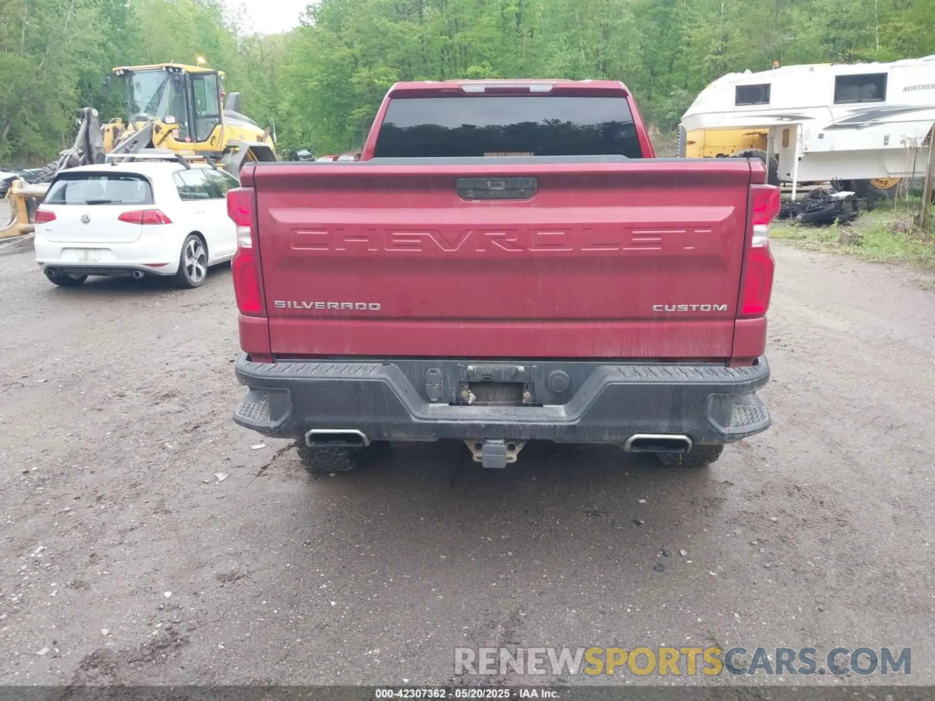17 Photograph of a damaged car 1GCRYCEFXKZ412861 CHEVROLET SILVERADO 1500 2019