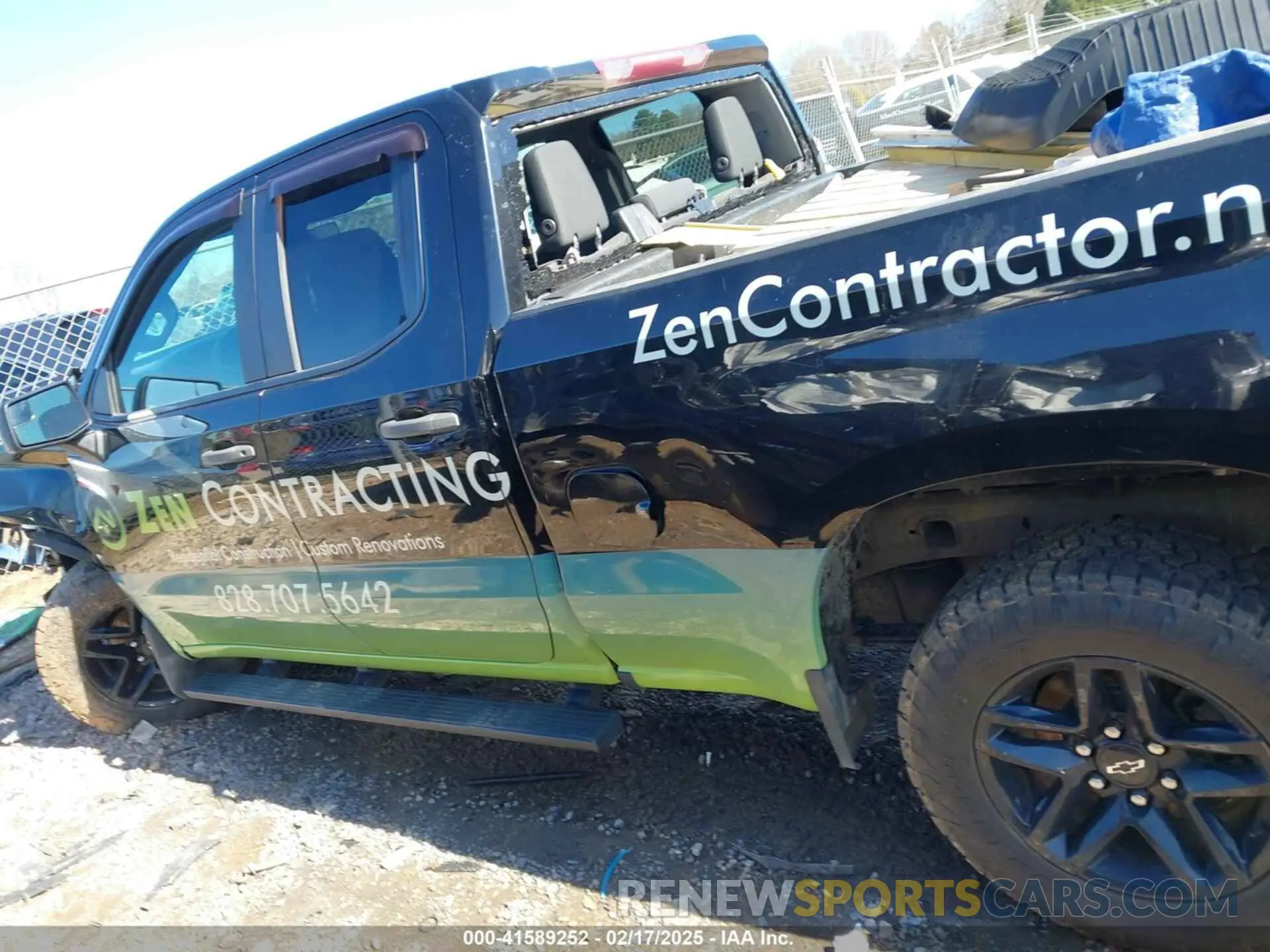 14 Photograph of a damaged car 1GCRYCEH5KZ257525 CHEVROLET SILVERADO 1500 2019