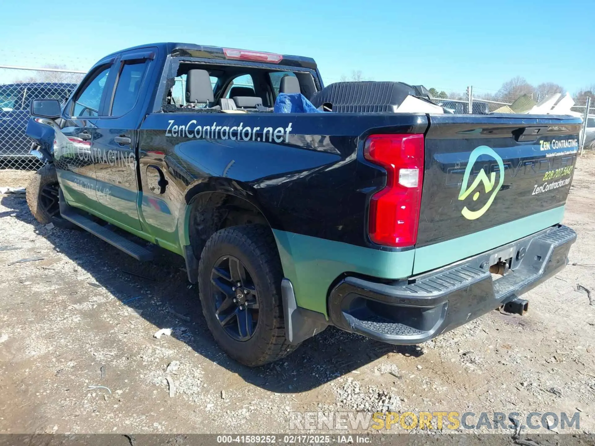 3 Photograph of a damaged car 1GCRYCEH5KZ257525 CHEVROLET SILVERADO 1500 2019