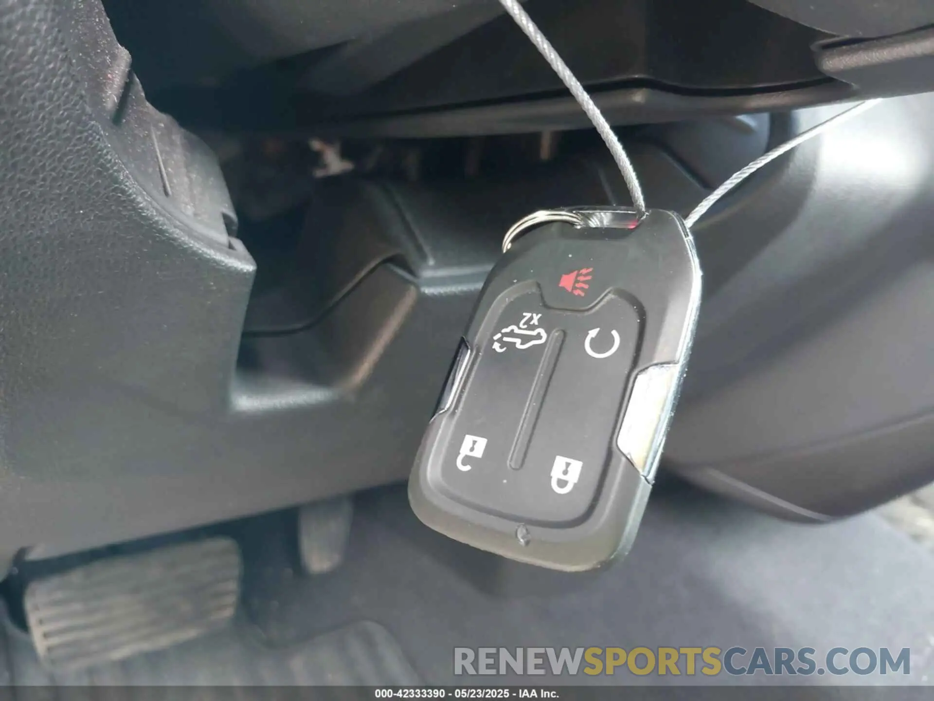 11 Photograph of a damaged car 1GCRYDED4KZ254358 CHEVROLET SILVERADO 1500 2019