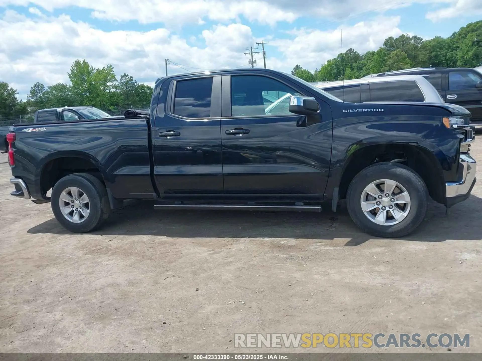 13 Photograph of a damaged car 1GCRYDED4KZ254358 CHEVROLET SILVERADO 1500 2019