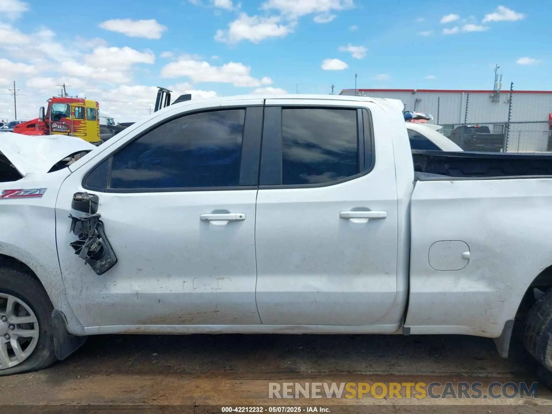 15 Photograph of a damaged car 1GCRYDED5KZ273016 CHEVROLET SILVERADO 1500 2019